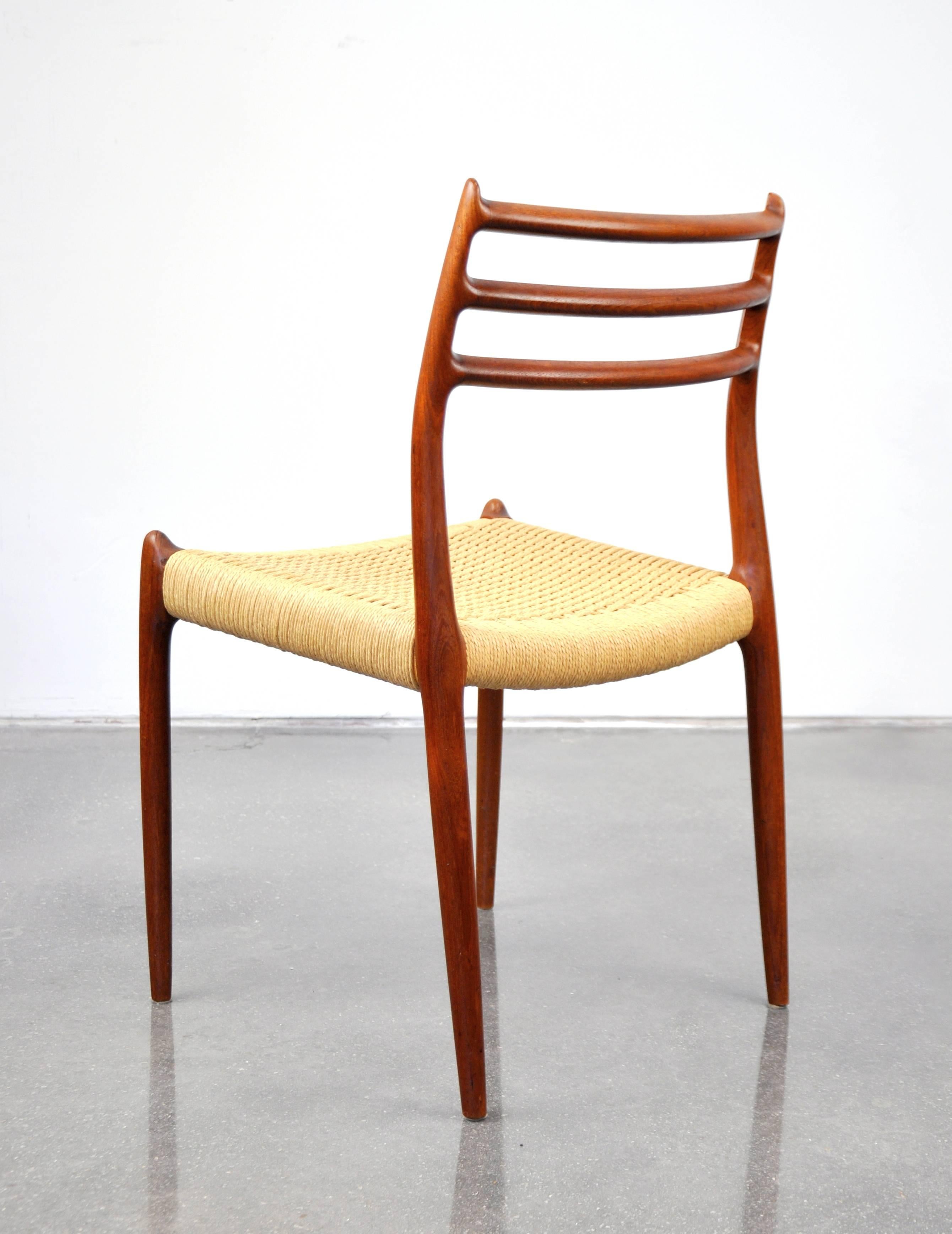 Chaises à manger en teck modèle 78 de Niels O. Moller 1