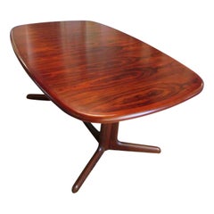 Niels O. Moller Rosewood Danish Extendable Dining Table Niels O. Moller Rosewood Danish Extendable Dining Table
