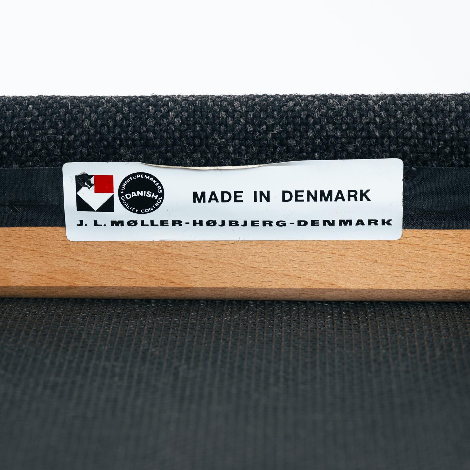 Wool Niels O Moller teak stool 80a with black wool fabric, Denmark, 1960s For Sale