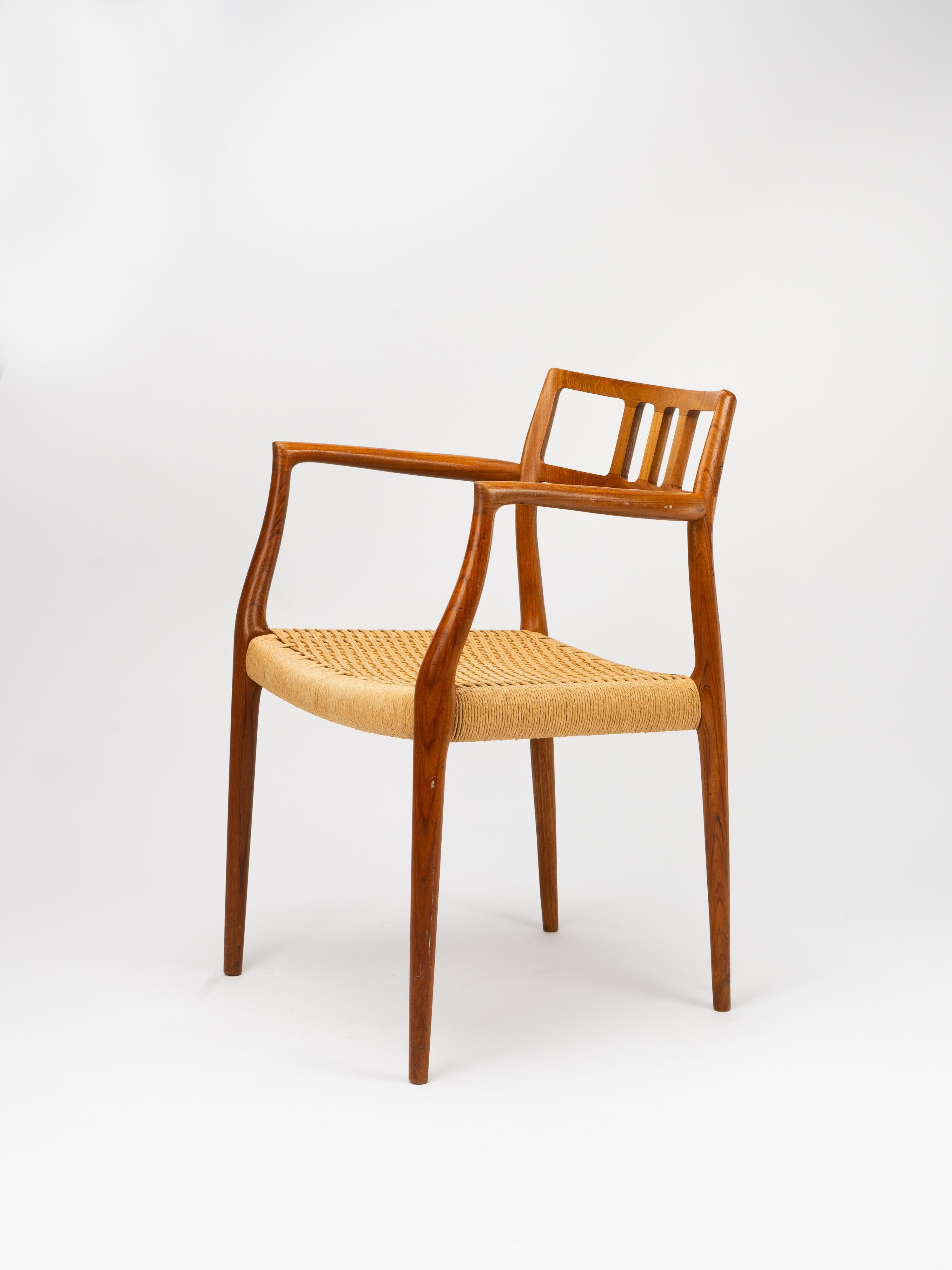 Poltrona da pranzo in teak Niels Otto 32 per J.L.A. Møllers Møbelfabrik in vendita 1