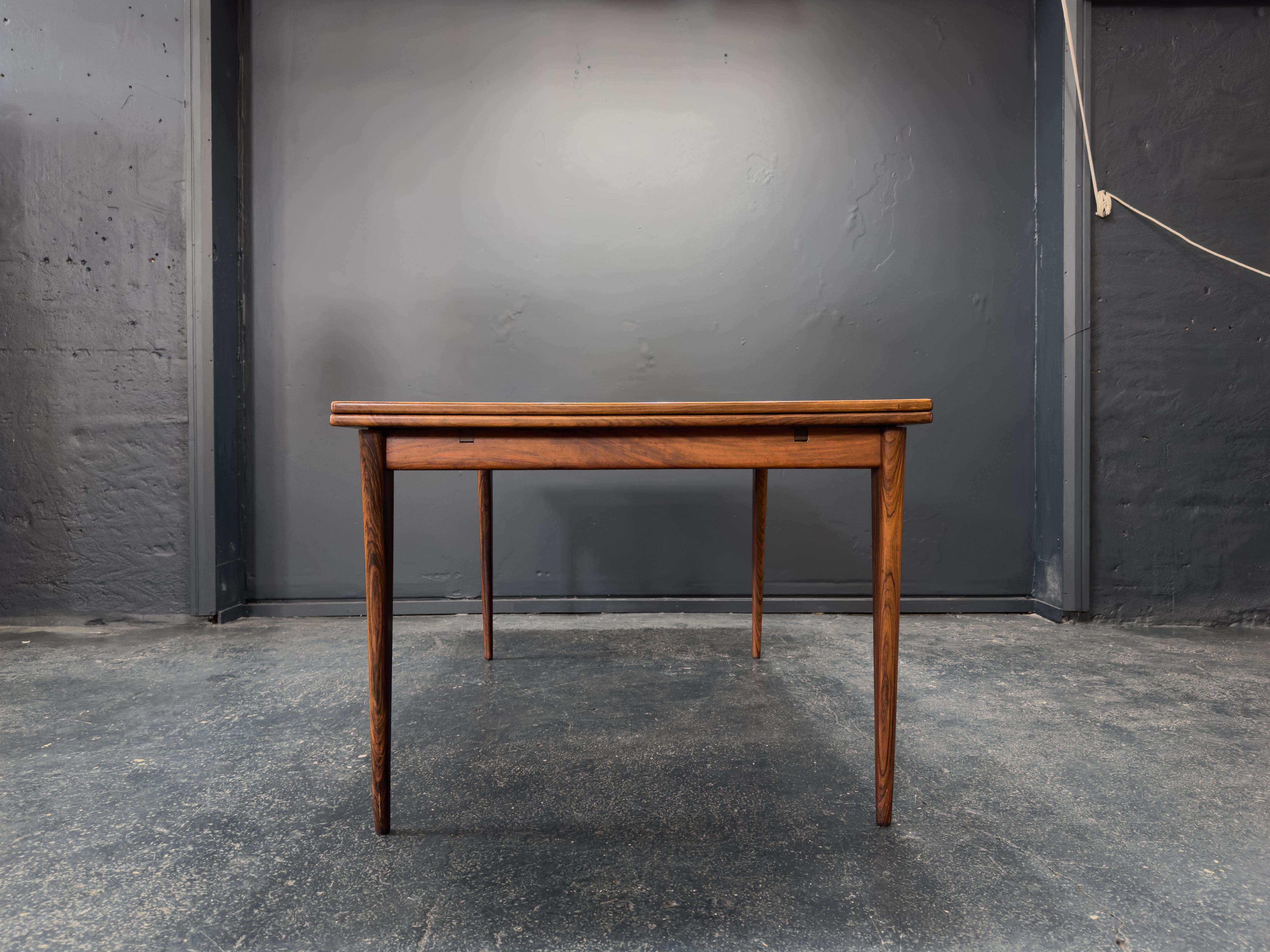 Niels Otto Møller 254 Table de salle à manger à rallonge en vente 3