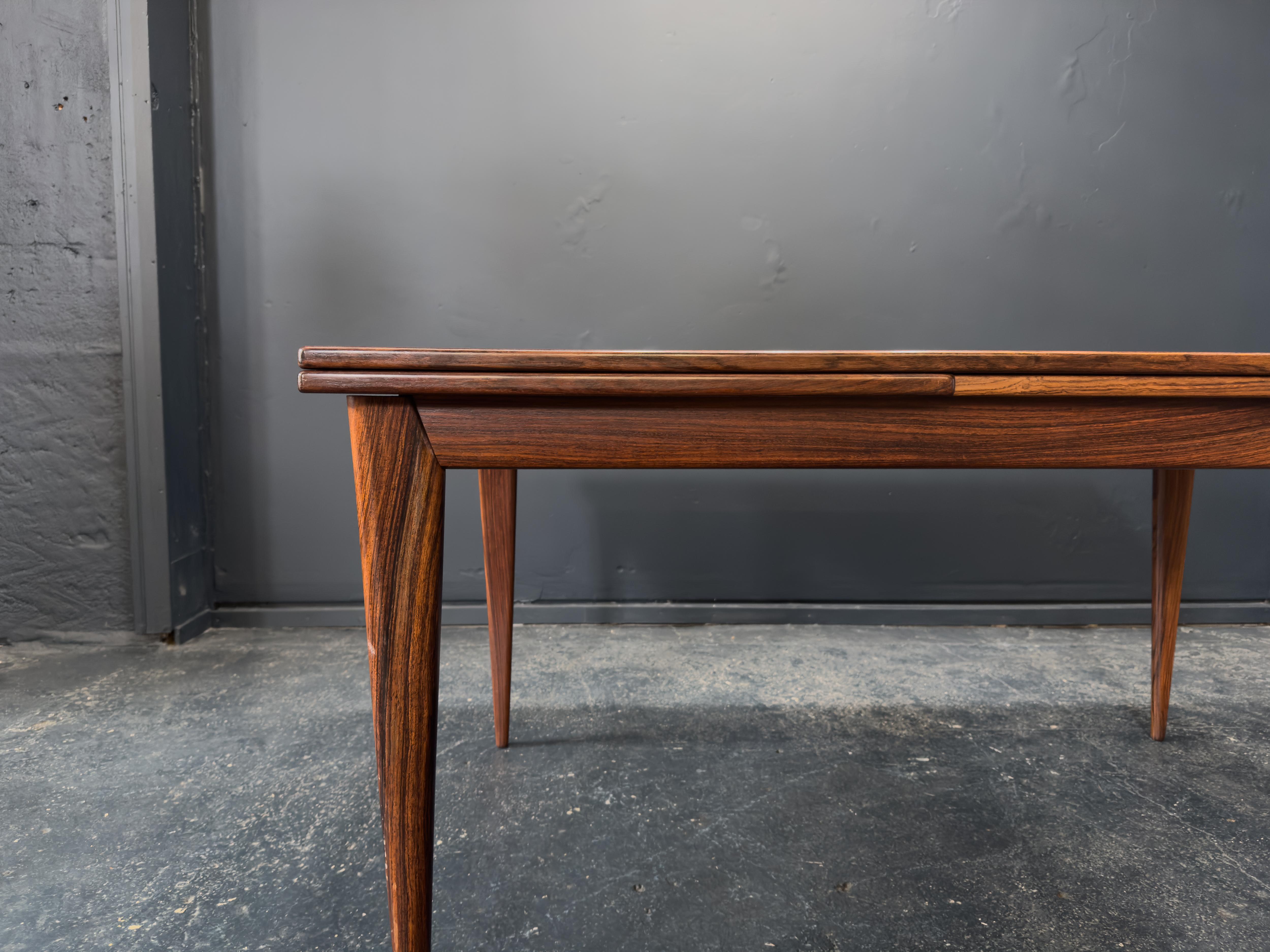Mid-Century Modern Niels Otto Møller 254 Table de salle à manger à rallonge en vente