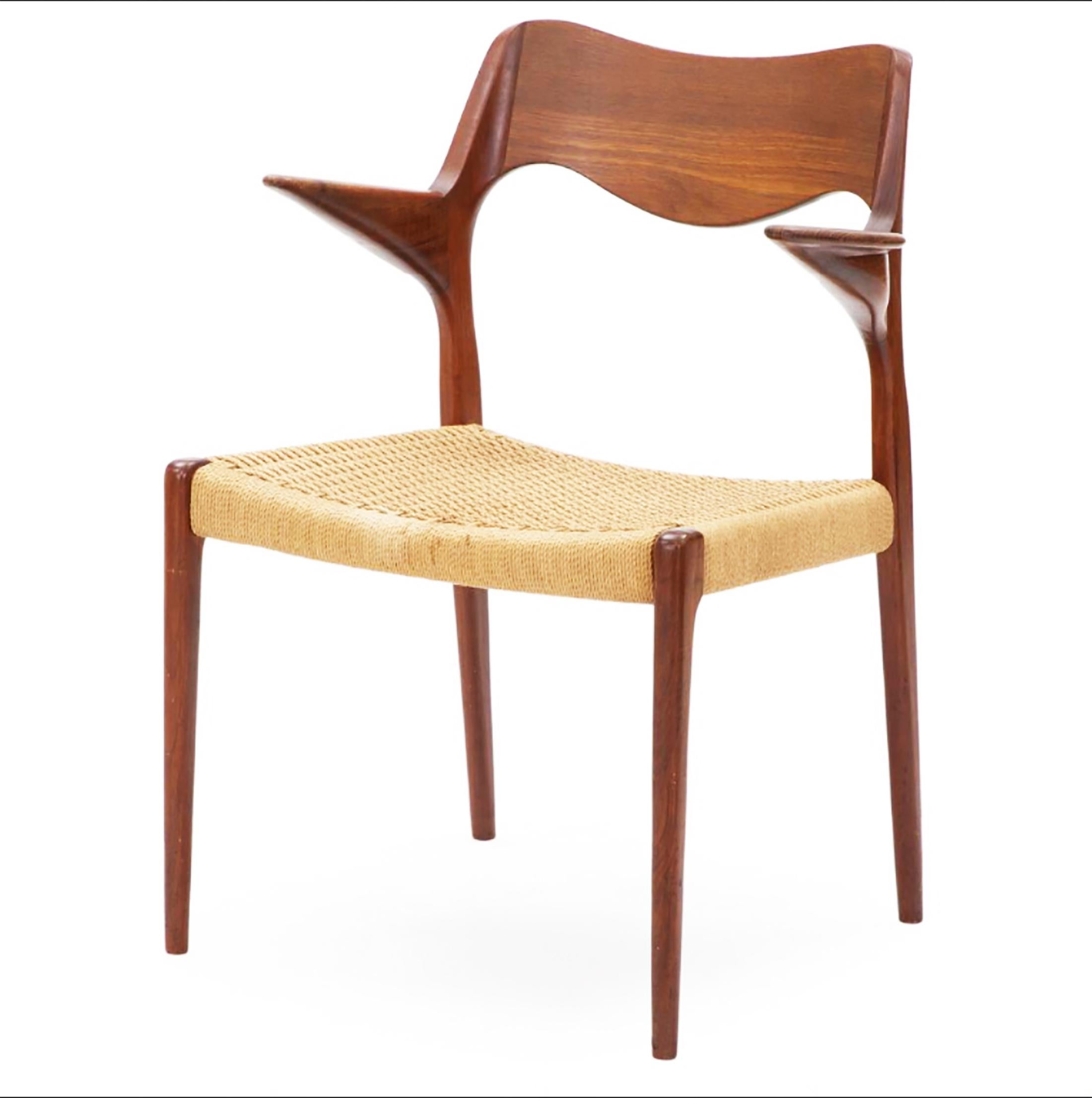 Solid teak frame with a woven papercord seat, model 55. Designed in 1951 by Niels Otto Møller and produced by J. L. Møllers Møbelfabrik.
Normal patina due to age and use, including scratches and marks. Papercord with stains.
Seats can be replaced