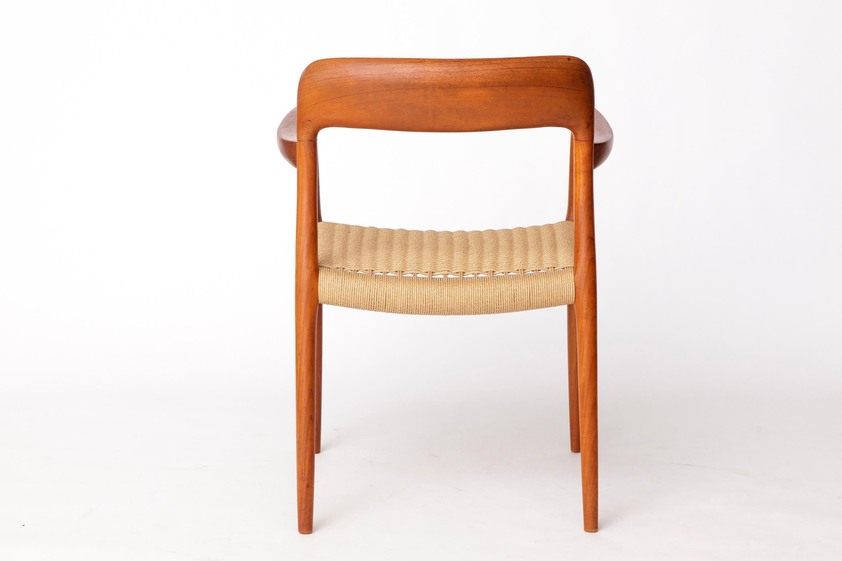 Niels Otto Møller Sillón nº 56 - Teca y cuerda danesa - 1954 Danés de mediados de siglo mediados del siglo XX en venta