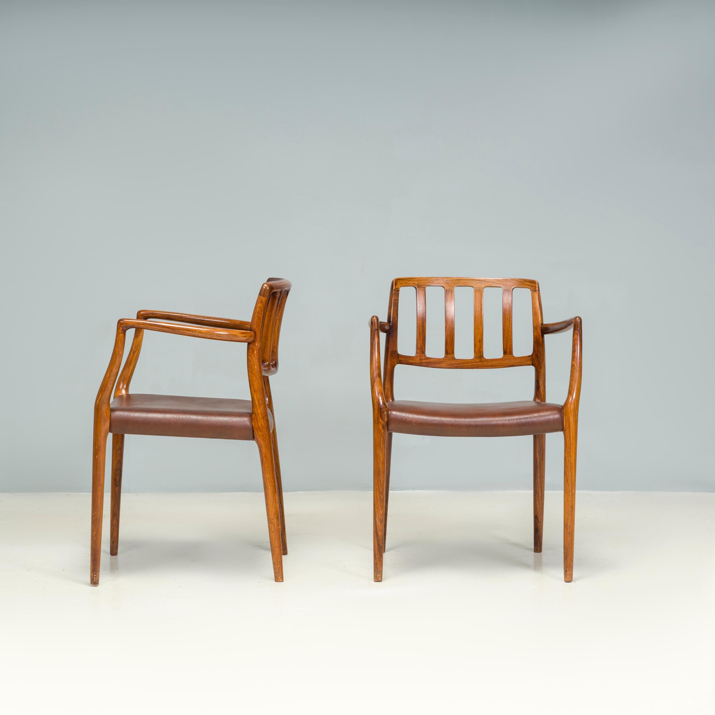 Danish Niels Otto Møller Brown Leather #66 Dining Carver Chairs, Set of 2 In Good Condition For Sale In London, GB