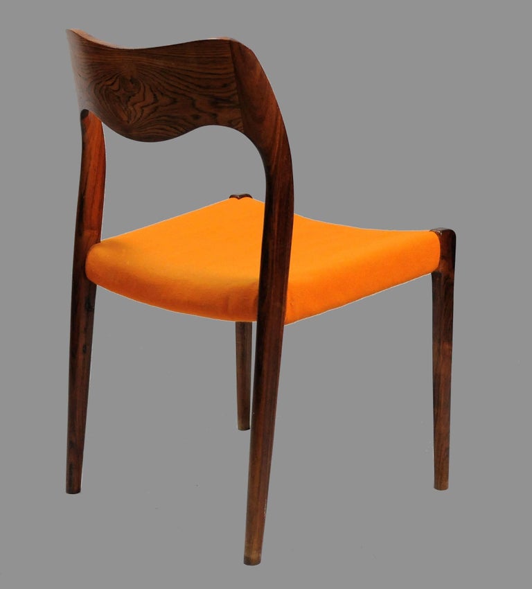 Niels Otto Møller Eight Restored Rosewood Dining Chairs - Custom Upholstery In Good Condition For Sale In Knebel, DK