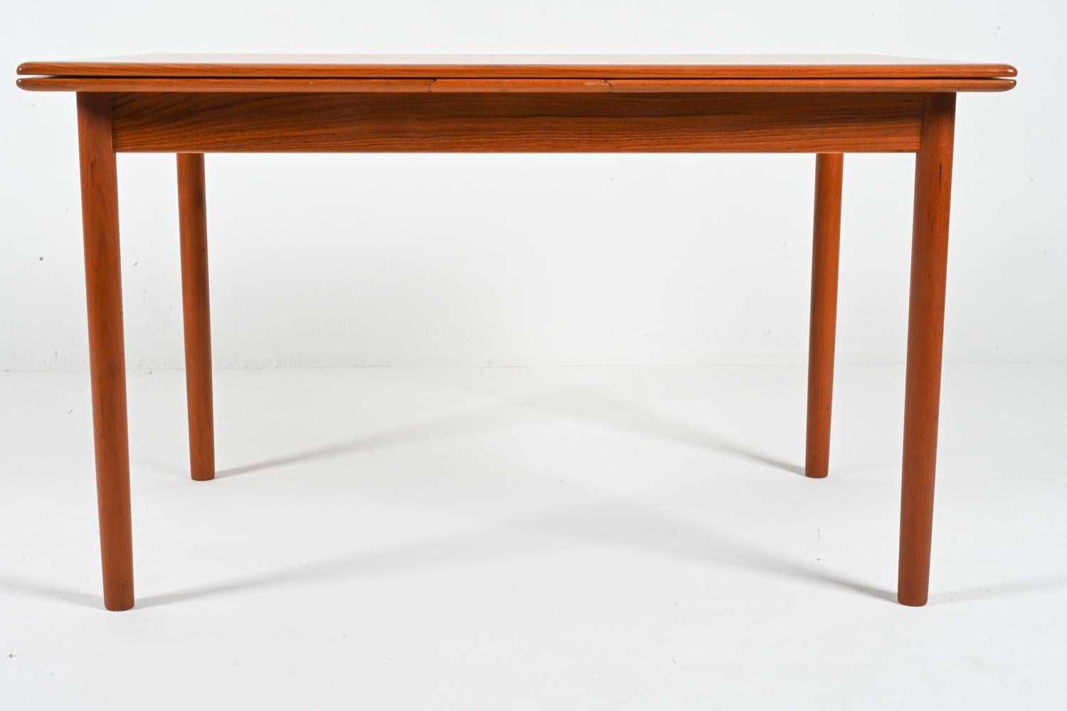 Niels Otto Møller pour J.L.A. Møller Danish Teak Draw-Leaf Dining Table (table de salle à manger en teck) en vente 6