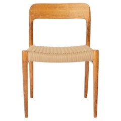 Chaise de salle à manger en Oak No 75 de Niels Otto Møller, années 1950 Modernité danoise du milieu du siècle  V
