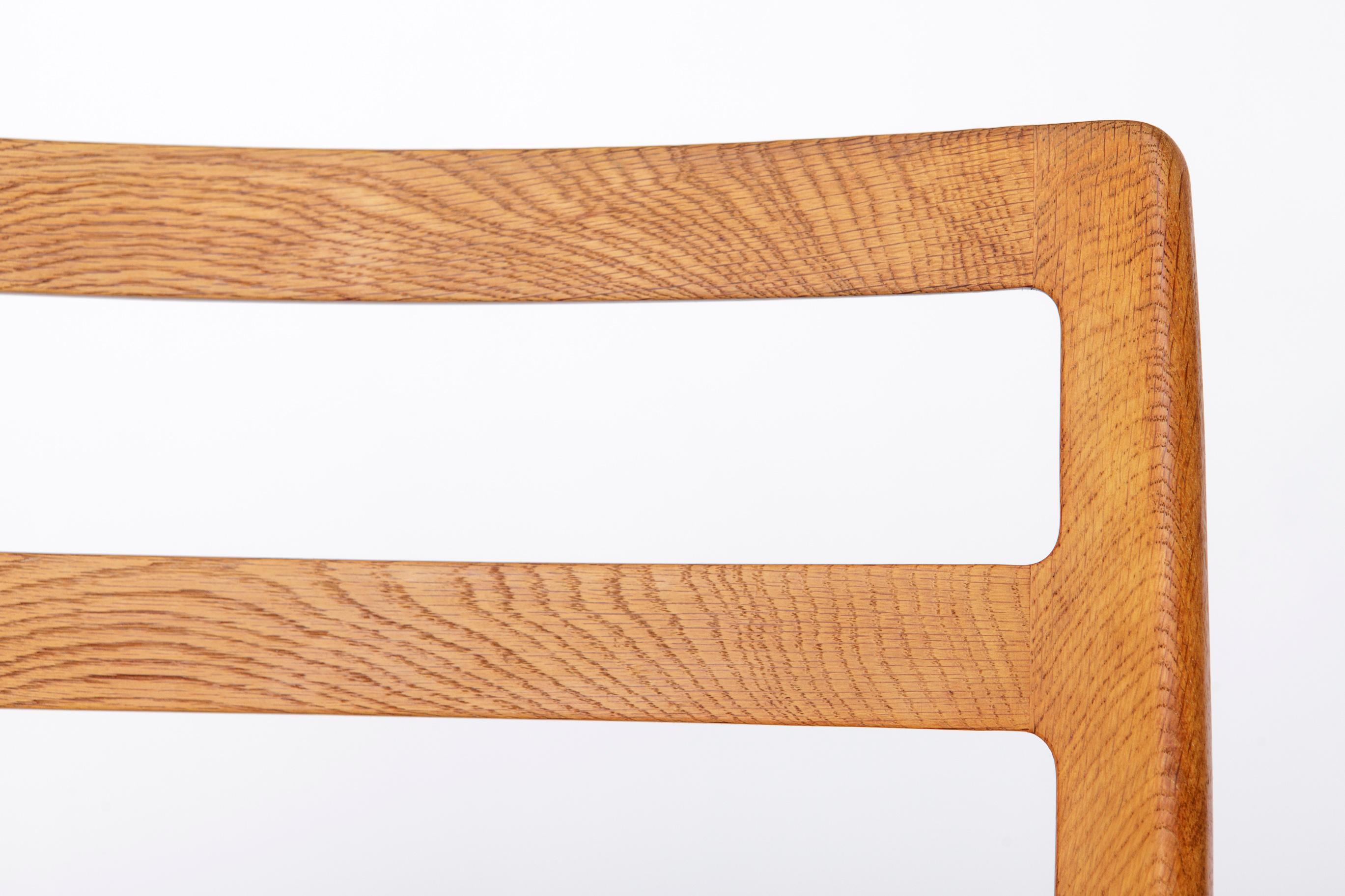 Danois Chaises Niels Otto Møller Model No 85 - Oak, Chaises de salle à manger danoises du milieu du siècle, années 1980 en vente