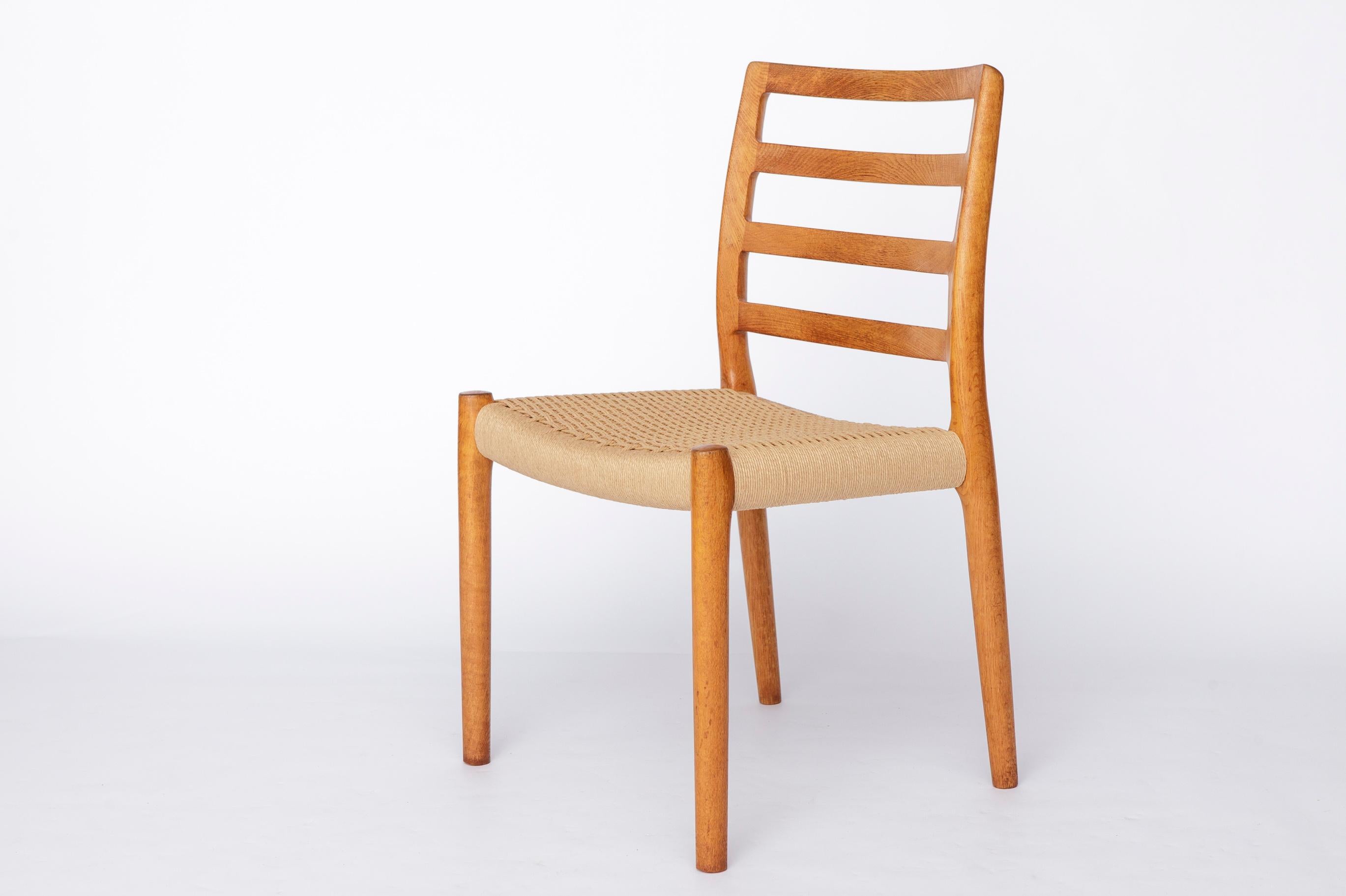 Poli Chaises Niels Otto Møller Model No 85 - Oak, Chaises de salle à manger danoises du milieu du siècle, années 1980 en vente
