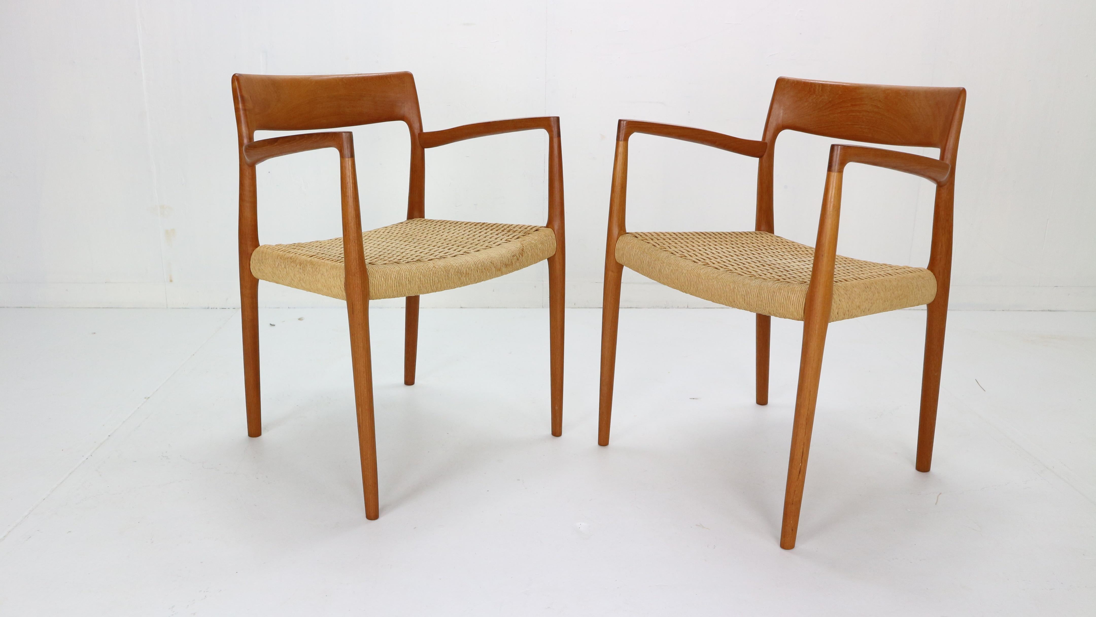 Scandinavian Modern period set of two chairs designed by Niels Otto Møller for J.L. Møllers Møbelfabrik manufacture, 1959, Denmark.
Teak curved wooden frame and paper-cord seating.
Model- 57, originally marked.
 
     
  