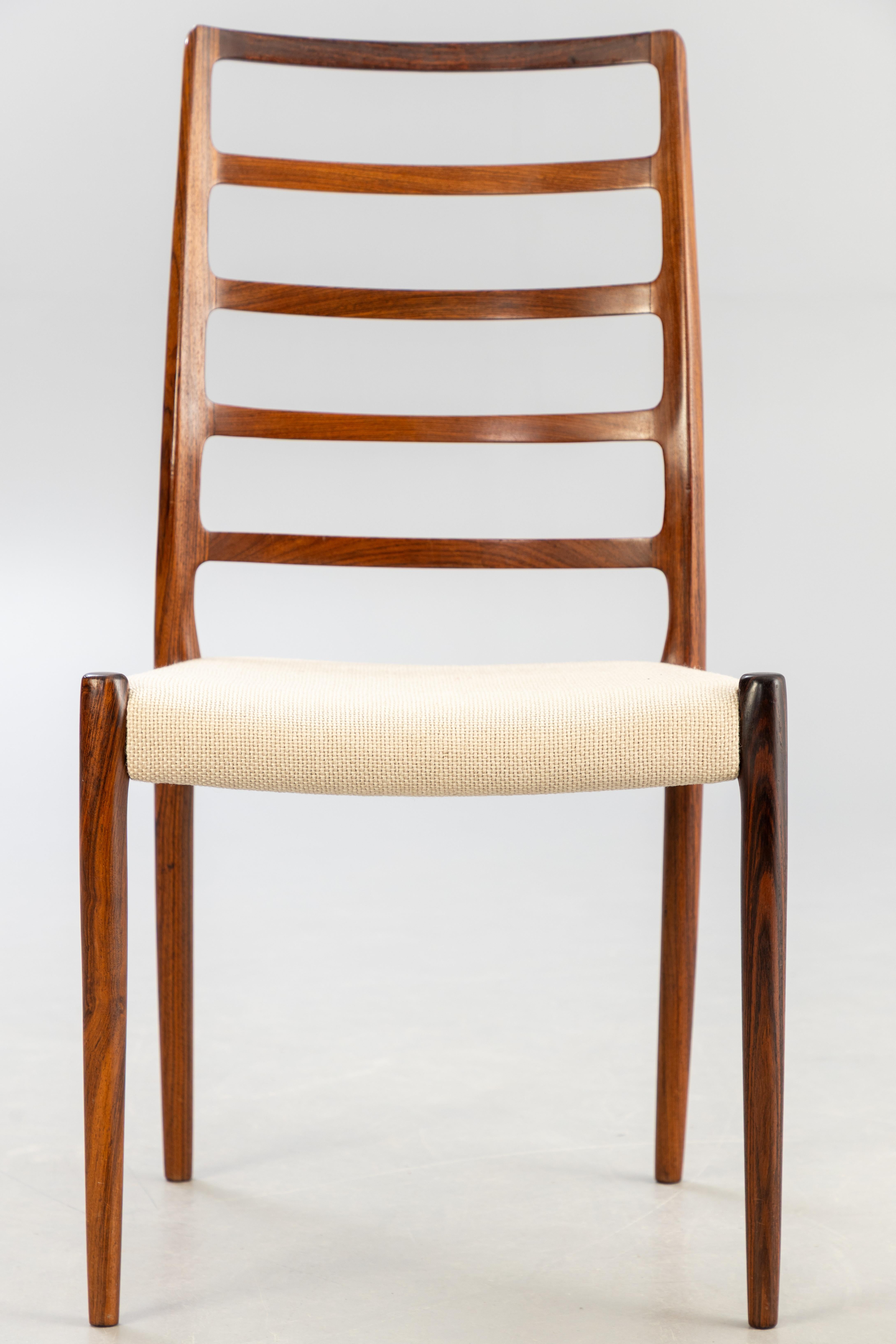 Niels Otto Moller chairs 'Model 82' in Rosewood Denmark 1960 in vendita 1