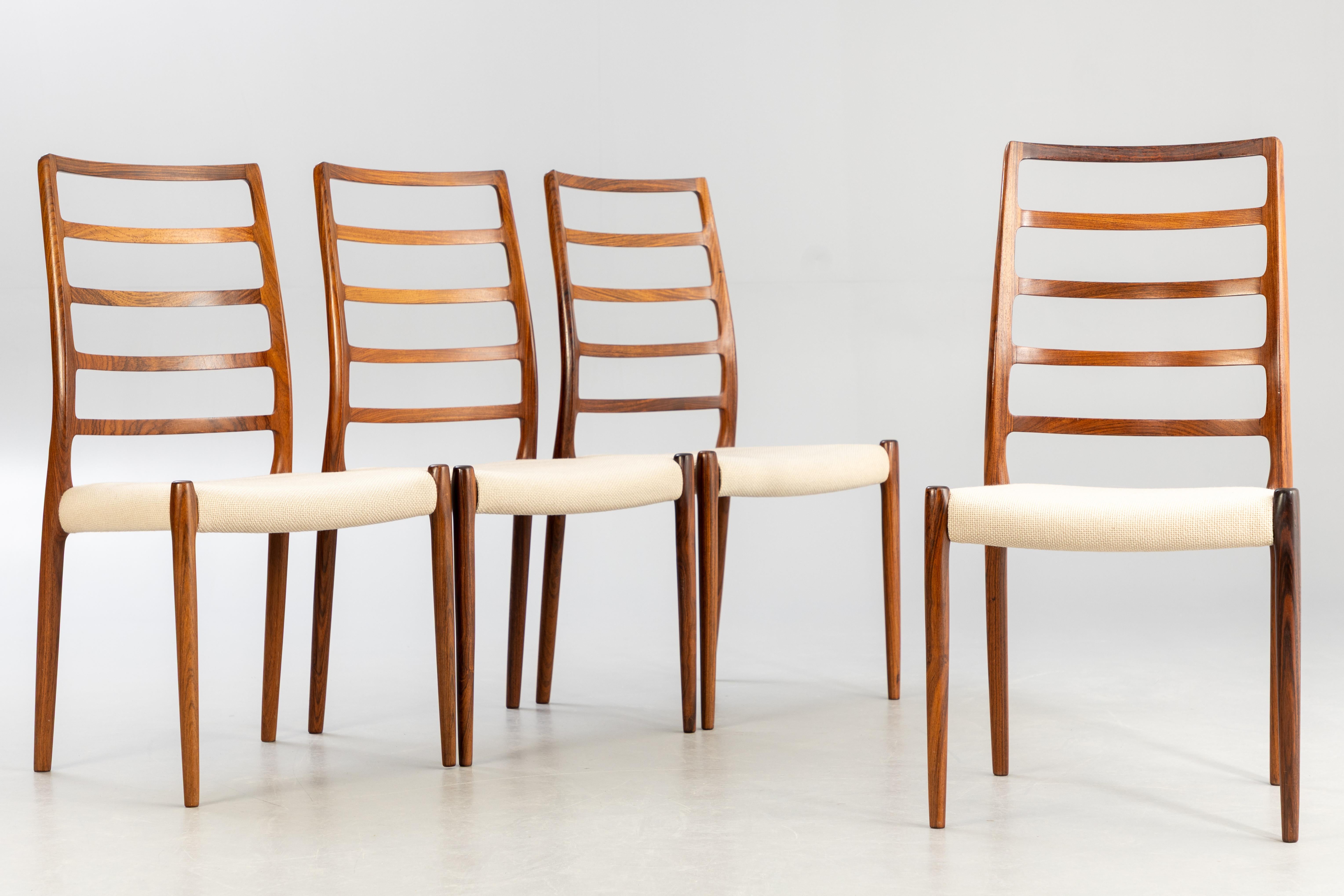 Niels Otto Moller chairs 'Model 82' in Rosewood Denmark 1960 in vendita 2