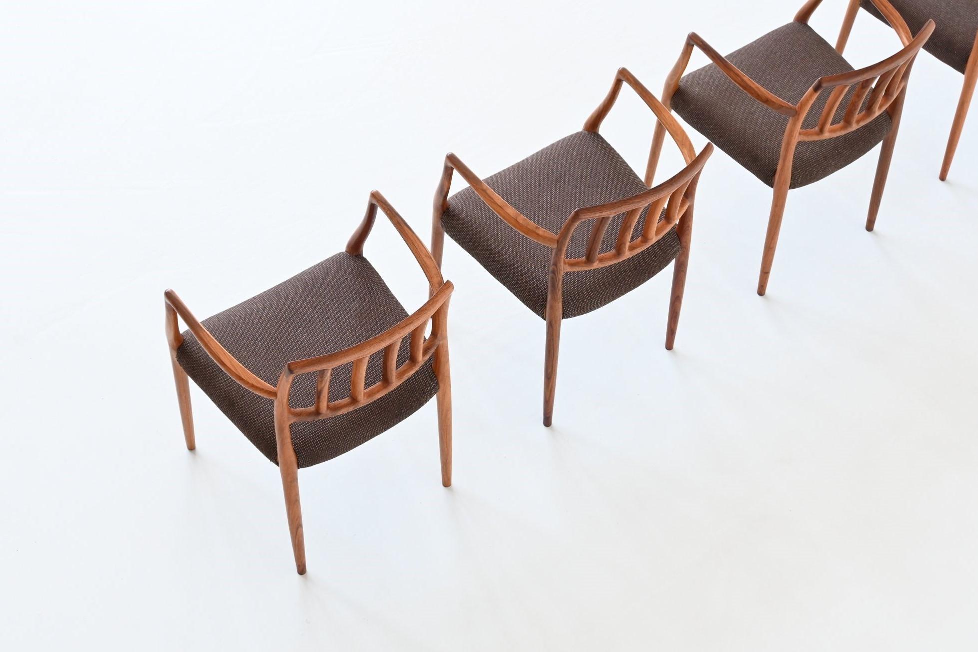 Late 20th Century Niels Otto Moller armchairs model 66 in walnut Denmark 1974 For Sale