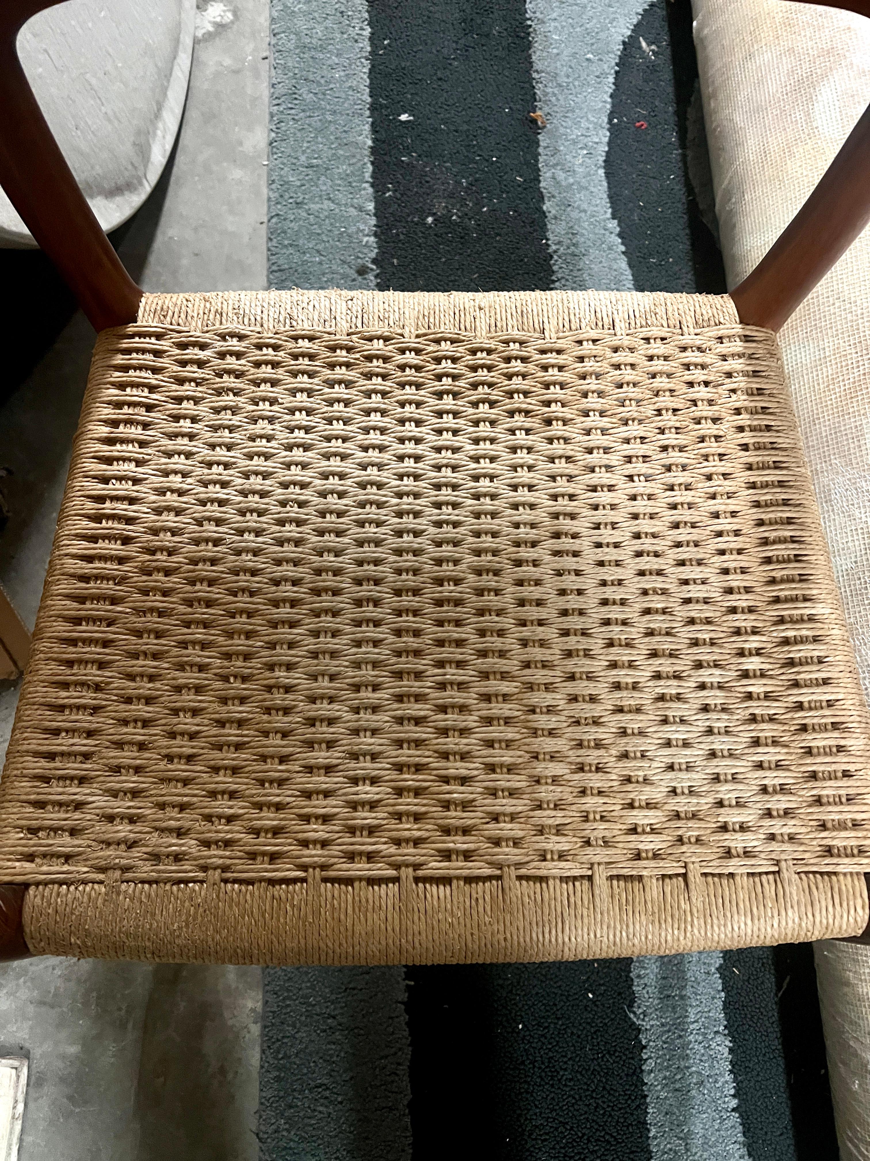 Sedie da sala da pranzo danesi Niels Otto Moller con sedute intrecciate a mano - Quattro in totale in vendita 4