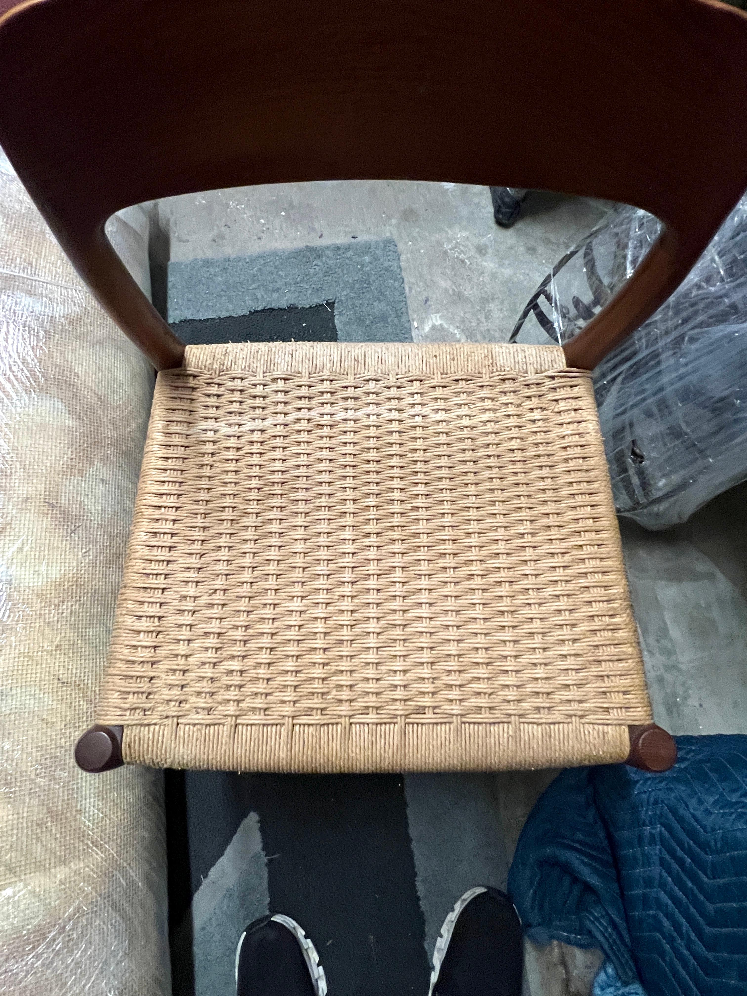 Sedie da sala da pranzo danesi Niels Otto Moller con sedute intrecciate a mano - Quattro in totale in vendita 6