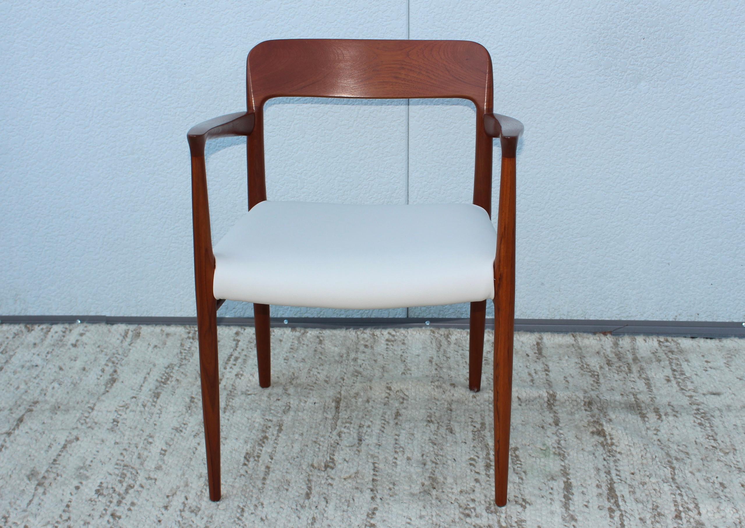 Niels Otto Moller Model 75 Teak and Leather Dining Chairs 4