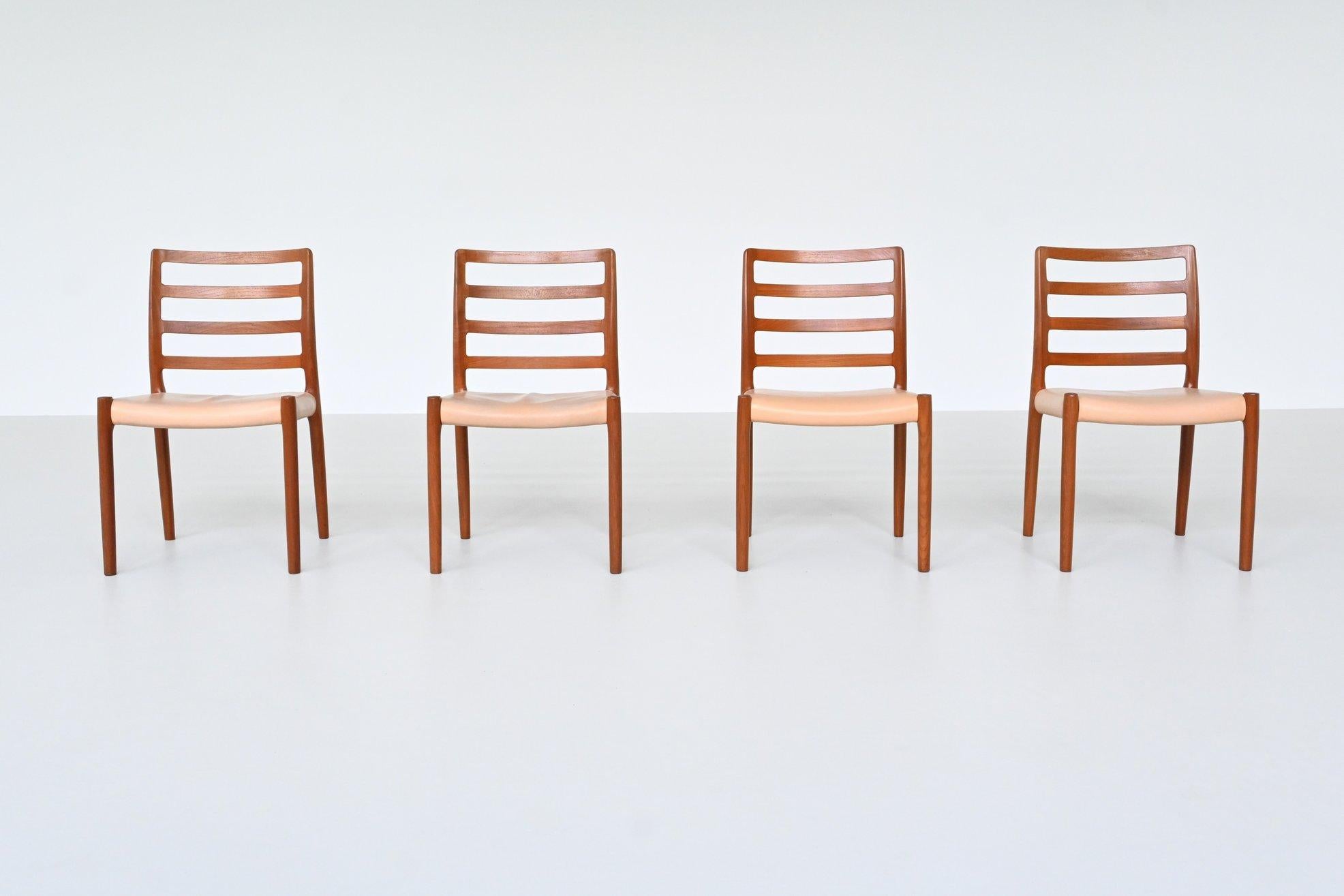 Danese Sedie da pranzo Niels Otto Moller modello 85 in teak Danimarca 1960 in vendita