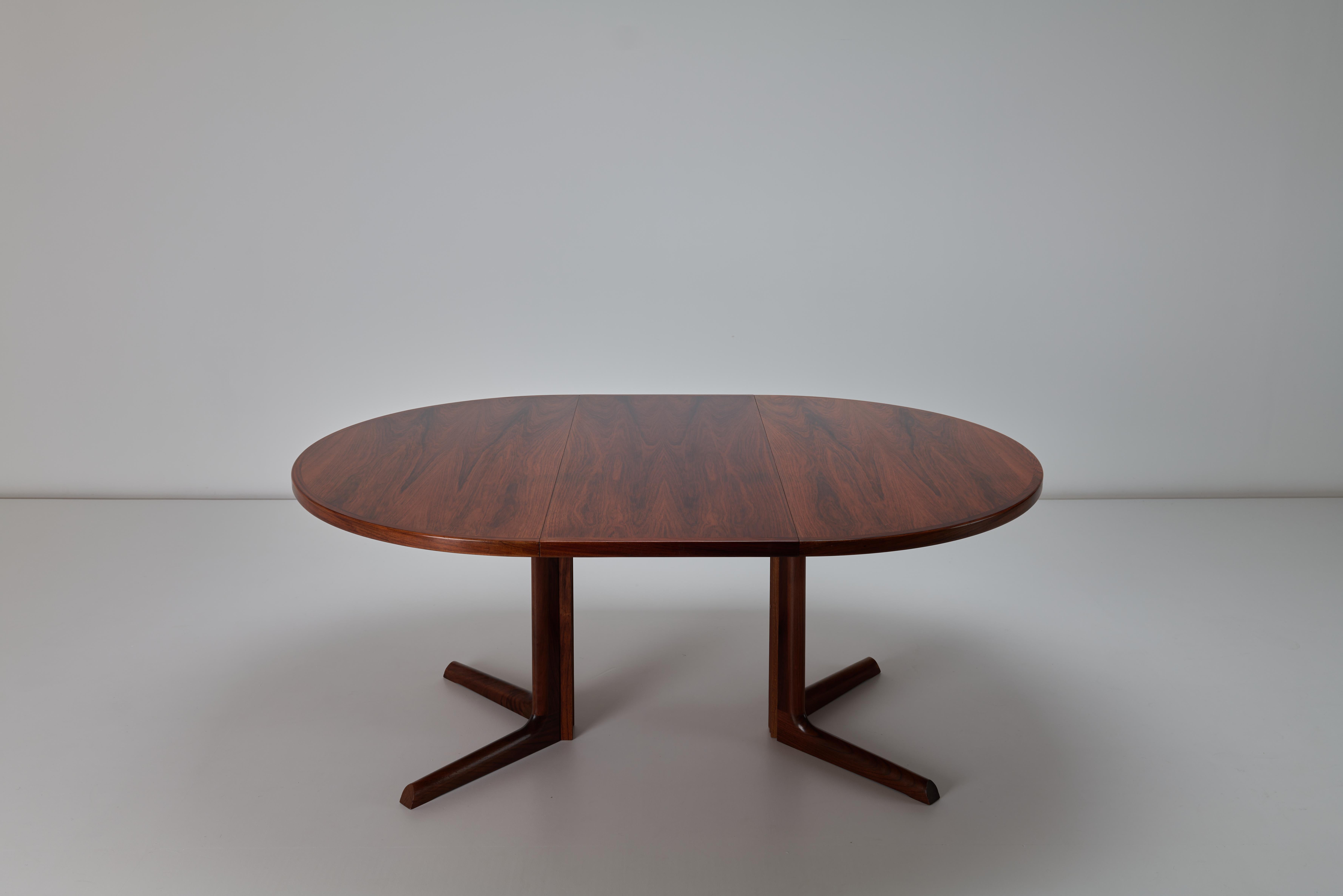 Niels Otto Moller, Brazilian Rosewood Dining Table for Gudme mobelfabrik, 1970s In Good Condition In Uxbridge, GB