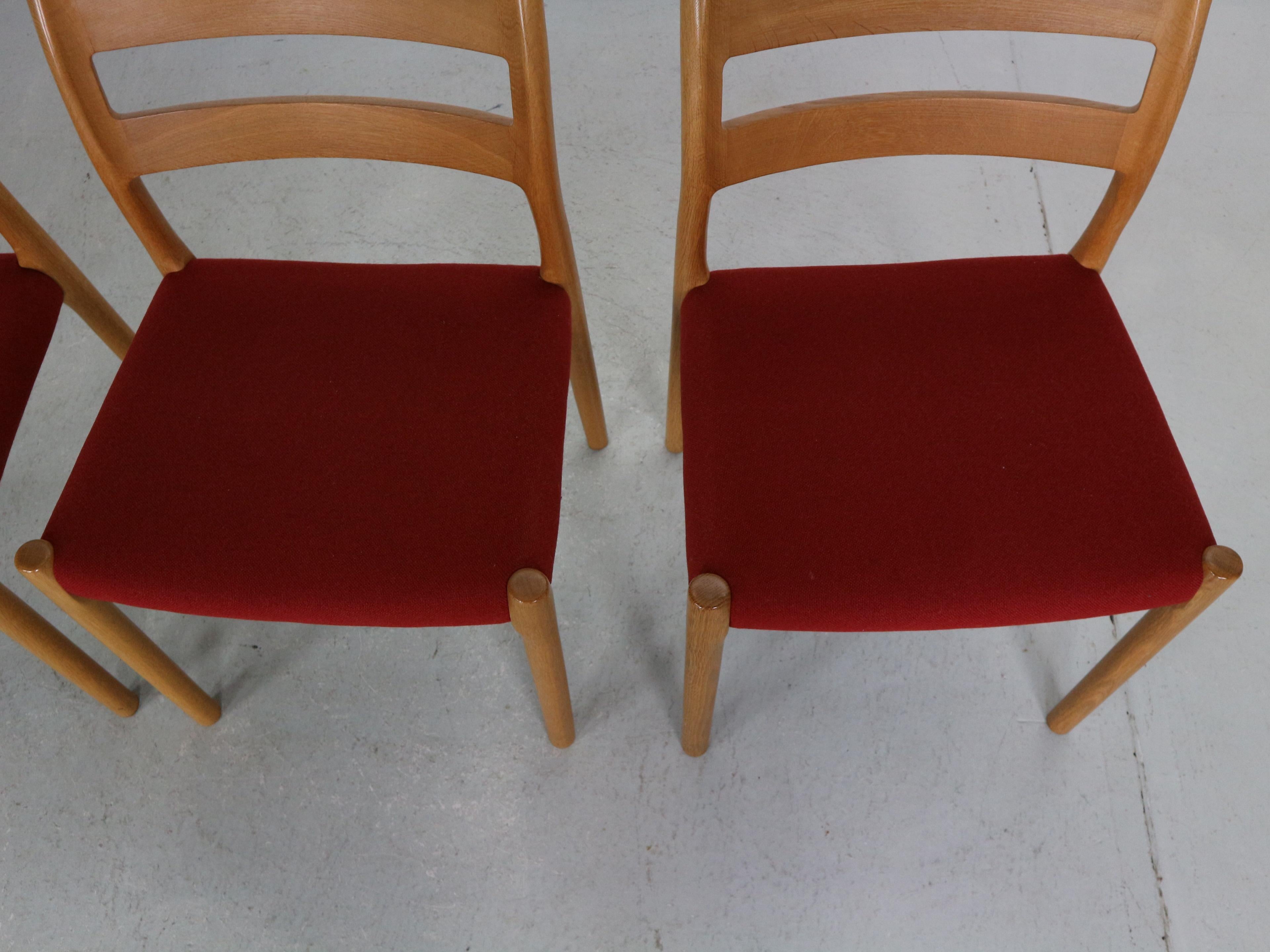 Niels Otto Moller Set of 4 Dining Chairs Model-84 for Højbjerg, Denmark 1970s For Sale 5