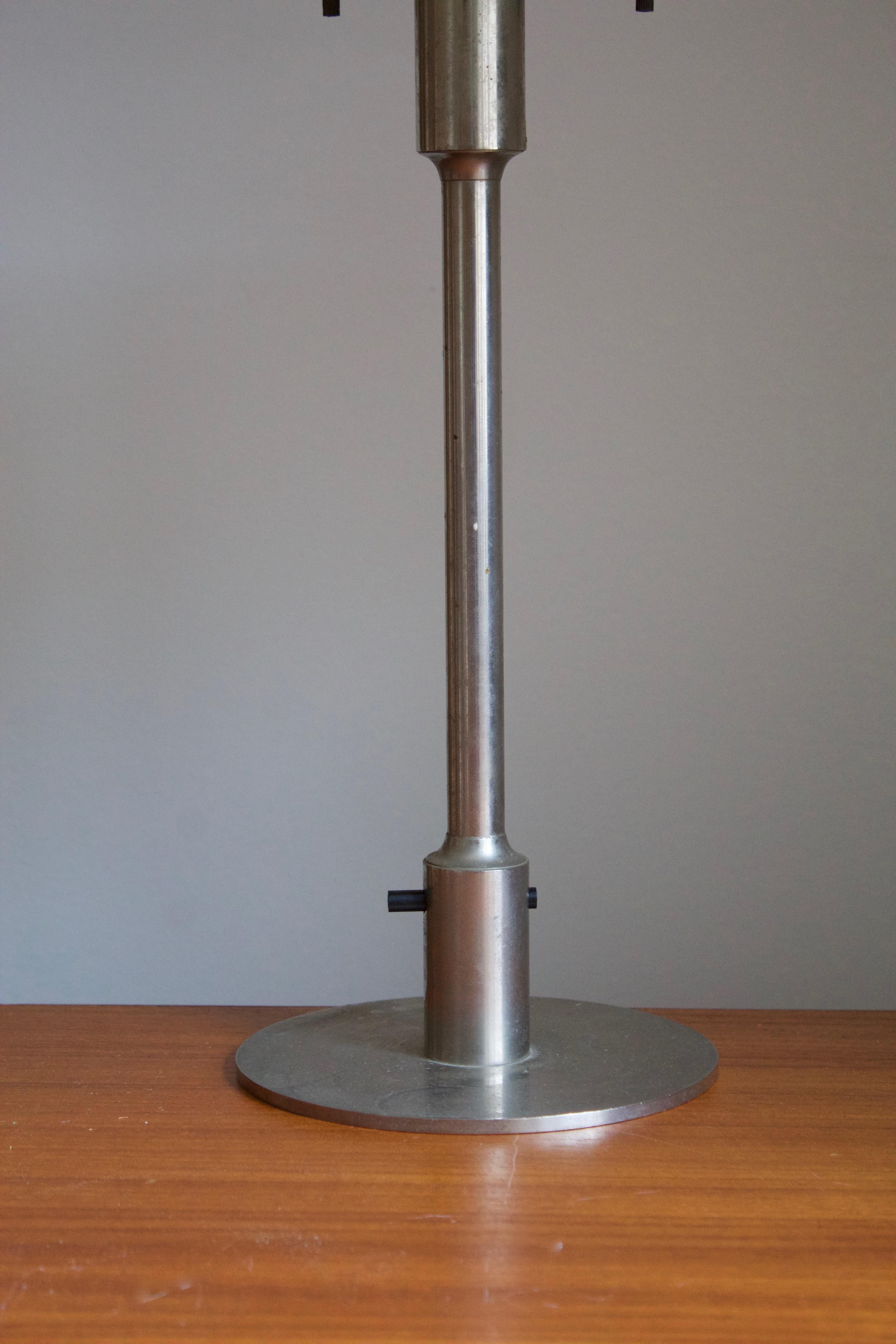 Mid-20th Century Niels Rasmussen Thykier, Early Table Lamp, Nickel, Waxed paper, Denmark, 1930s