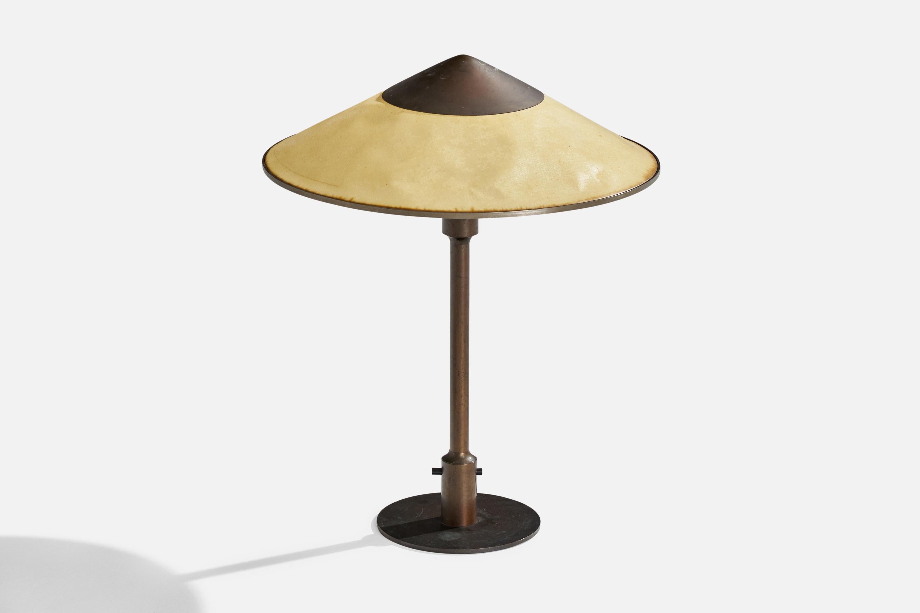 Scandinavian Modern Niels Rasmussen Thykier, Table Lamp, Copper, Paper, Denmark, 1930s For Sale