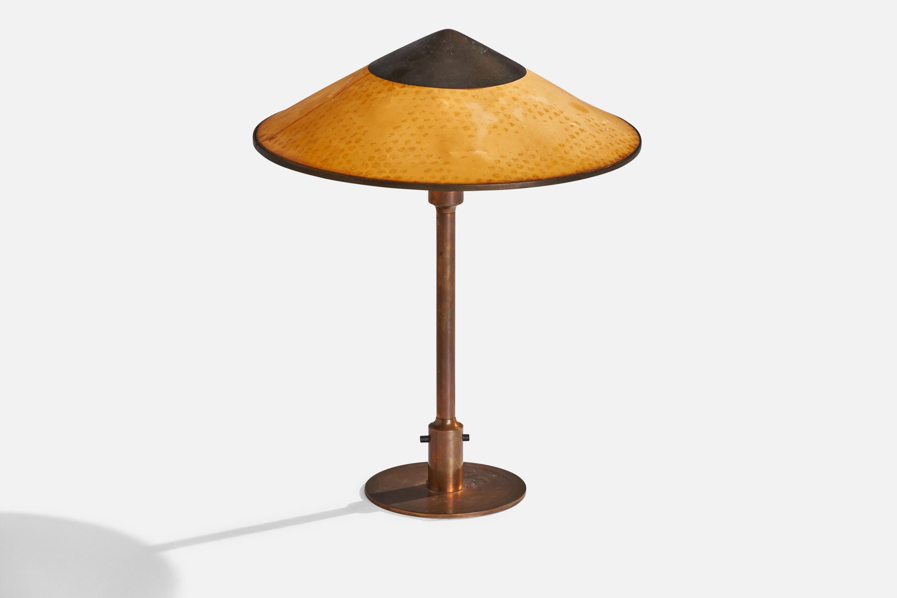 Scandinave moderne Niels Rasmussen Thykier, lampe de table, cuivre, papier, Danemark, années 1930 en vente