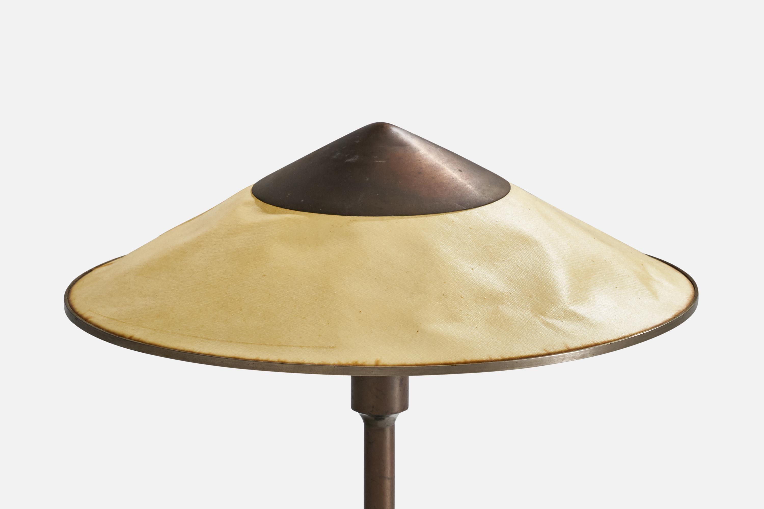 Niels Rasmussen Thykier, Table Lamp, Copper, Paper, Denmark, 1930s In Fair Condition For Sale In High Point, NC