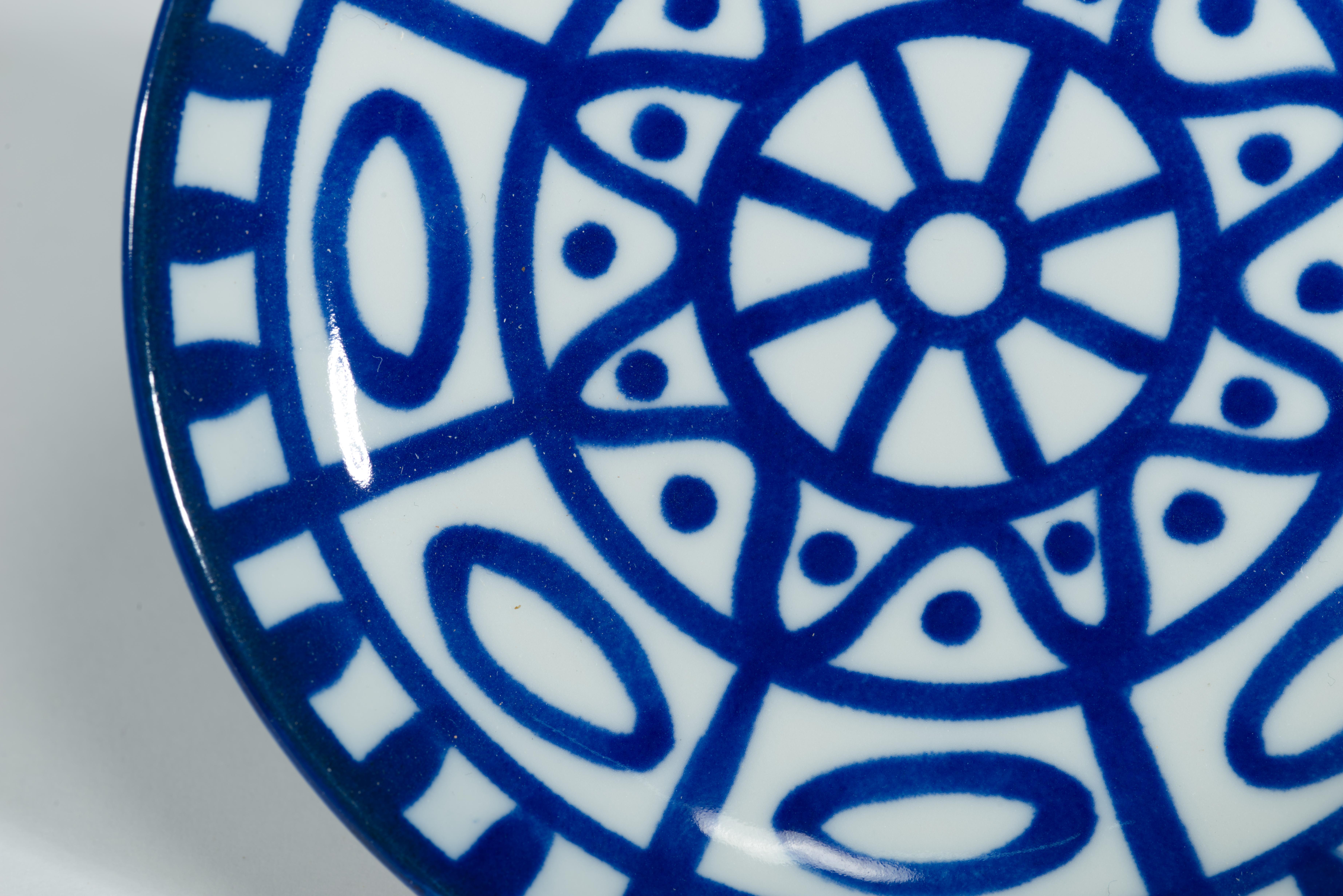 Niels Refsgaard for Dansk Arabesque Set of 4 Porcelain Coasters siglo XX en venta