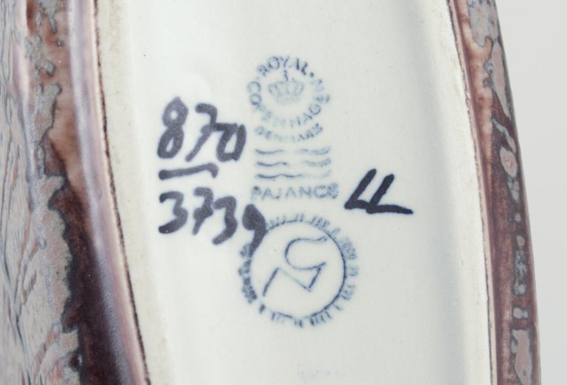 Faïence Niels Thorsson pour Royal Copenhagen. Vase Baca en faïence, années 1970 en vente