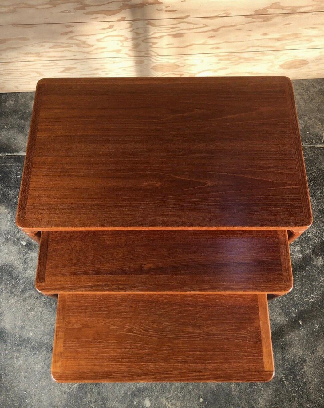 Mid-Century Modern Danish Modern Teak Nesting Table Set in the Manner of Niels Vodder, Denmark