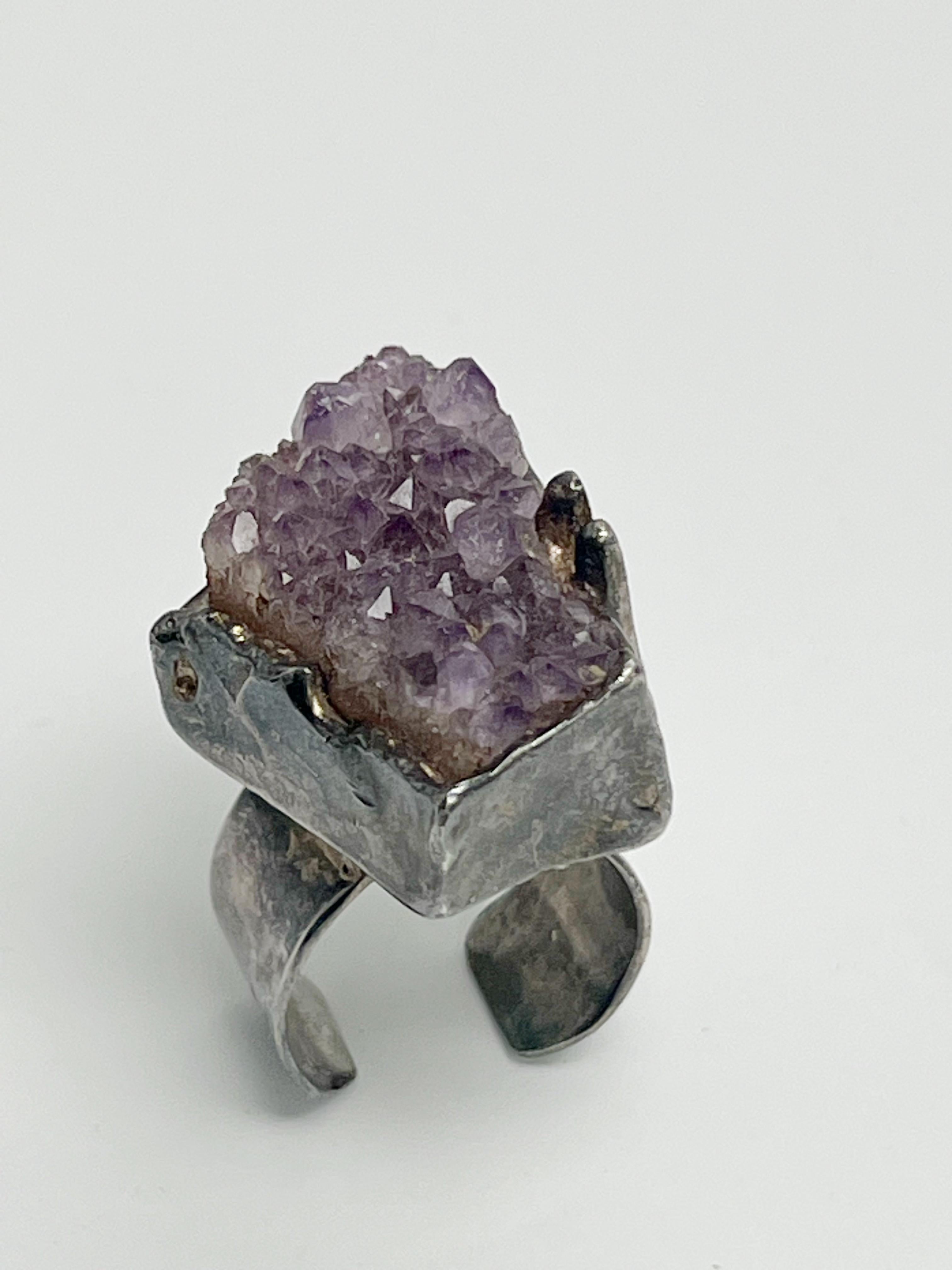 Danois Nielsen Sterling Amethist Brutalist Mid Century Ring (bague du milieu du siècle) en vente