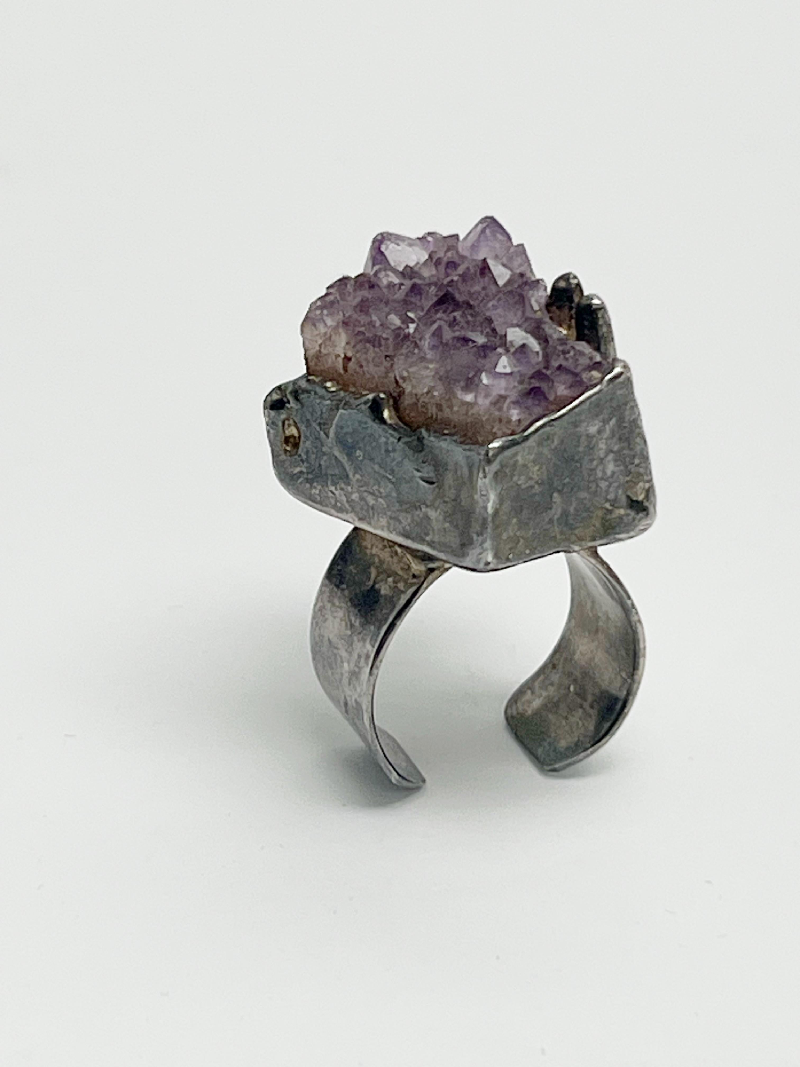Milieu du XXe siècle Nielsen Sterling Amethist Brutalist Mid Century Ring (bague du milieu du siècle) en vente