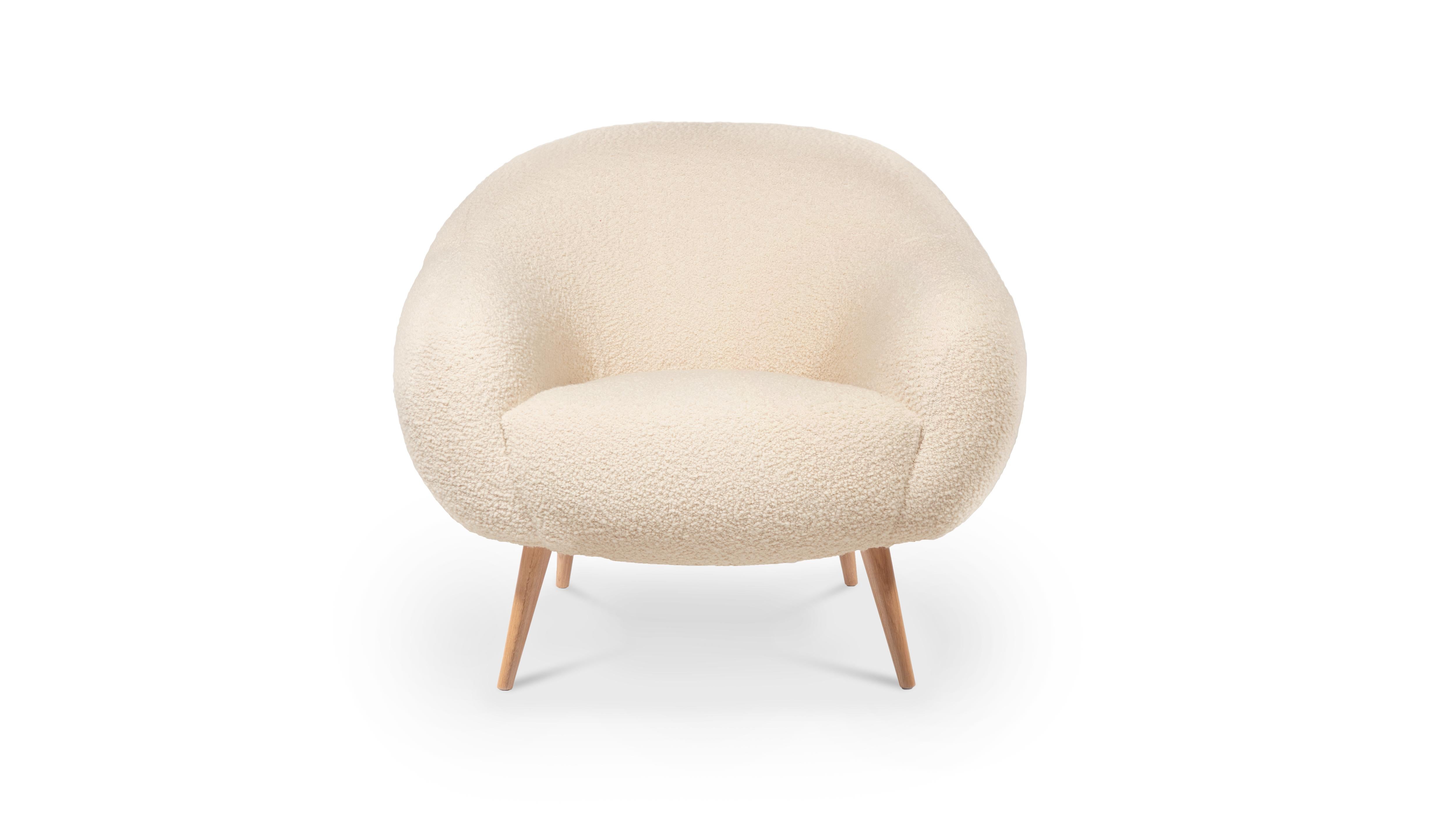 Post-Modern Niemeyer Armchair by InsidherLand For Sale
