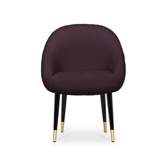 Sedia da pranzo Niemeyer, Bouclé e ottone, Insidherland di Joana Santos Barbosa