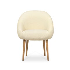 Mid-Century Modern round white bouclé oak Niemeyer dining chair by InsidherLand