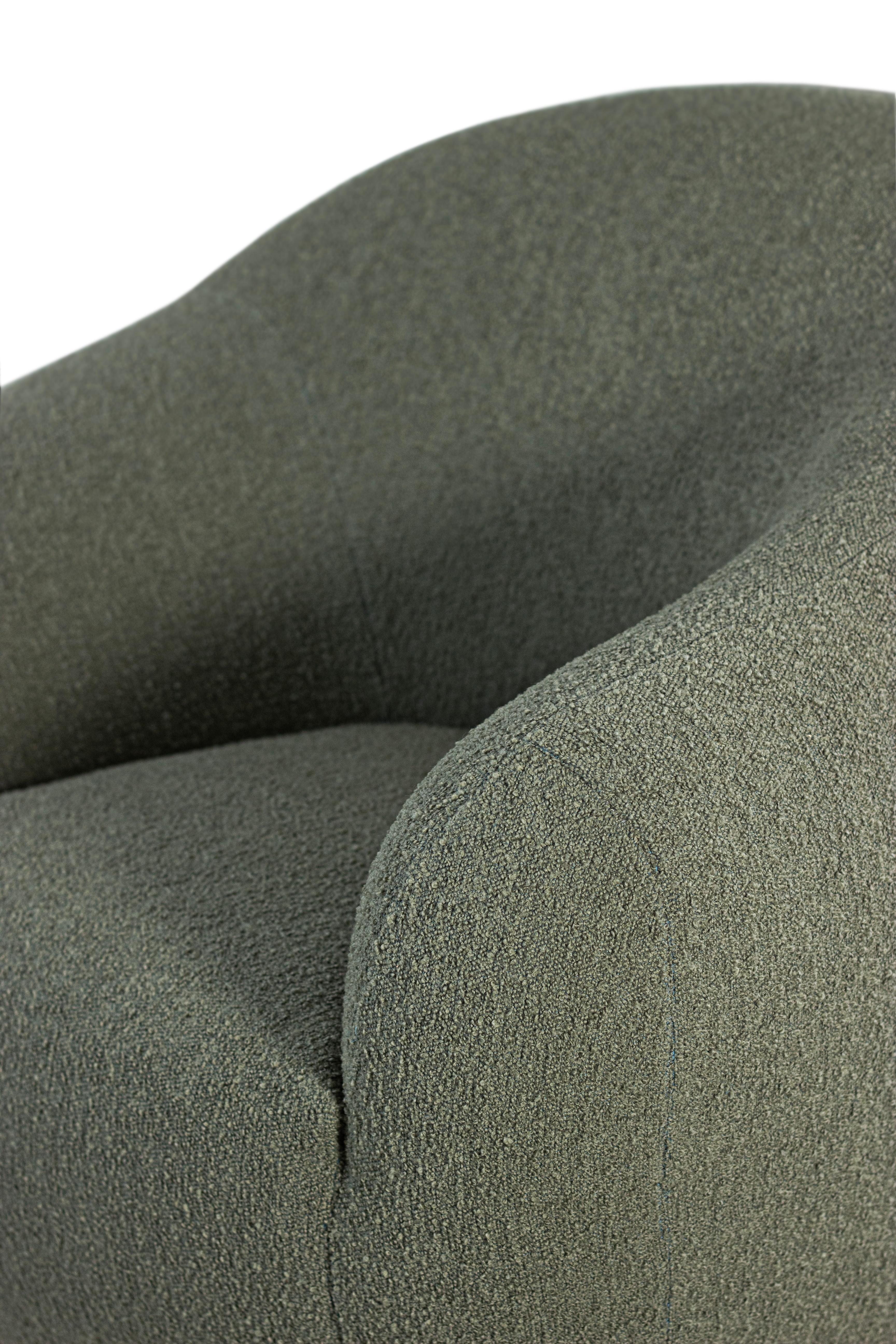 Niemeyer II Armchair, Bouclé and Oak, InsidherLand by Joana Santos Barbosa In New Condition For Sale In Maia, Porto