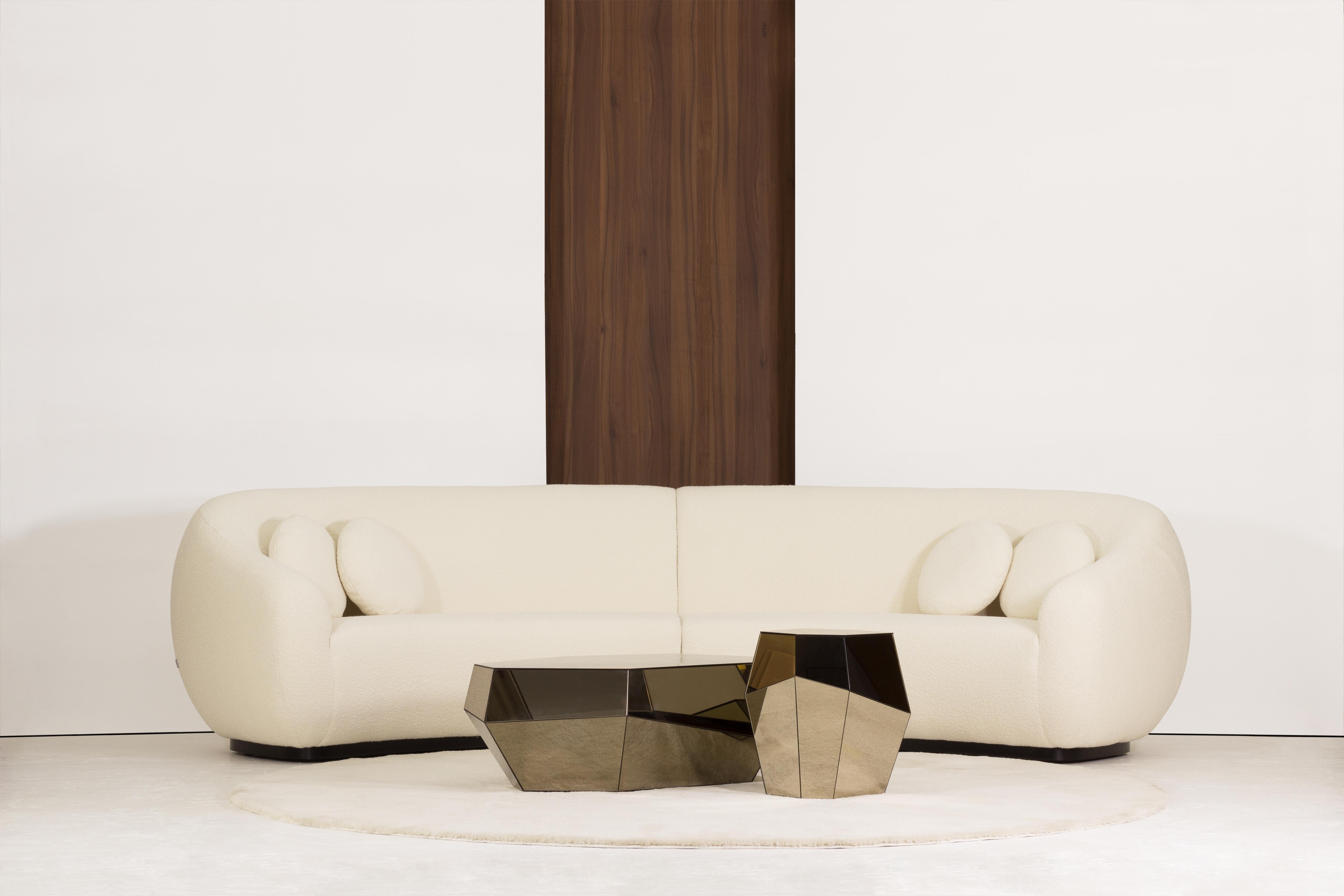 Niemeyer II Round Sofa, Lama Bouclé, InsidherLand by Joana Santos Barbosa For Sale 5