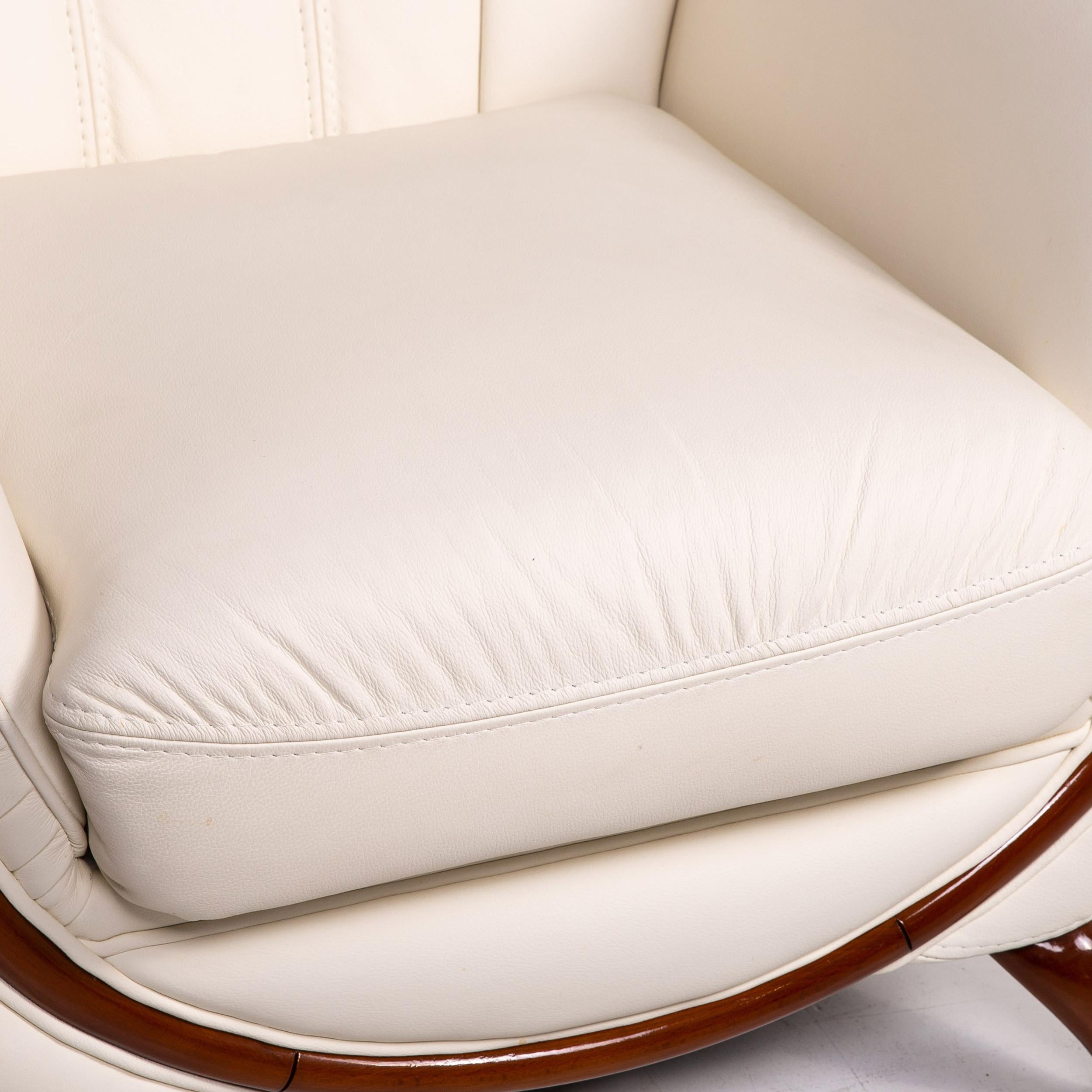 Modern Nieri Leather Armchair Cream For Sale