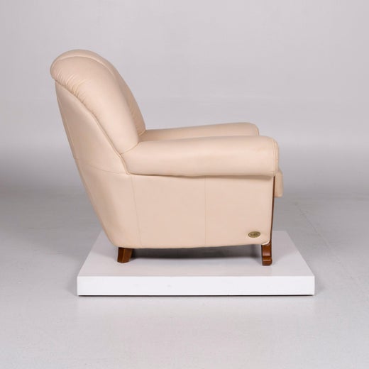 Nieri Leather Armchair Cream For Sale At 1stdibs
