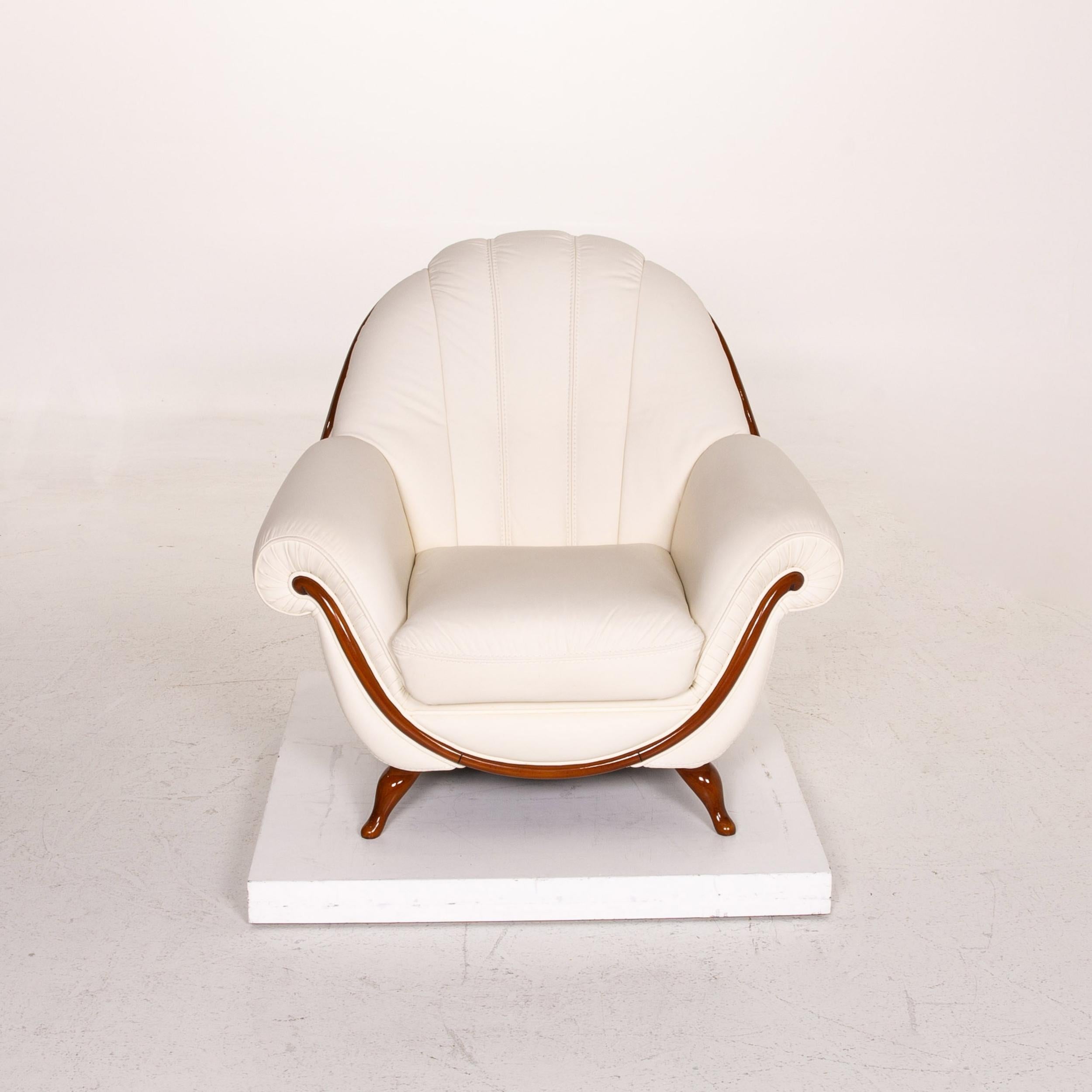 Nieri Leather Armchair Cream For Sale 1