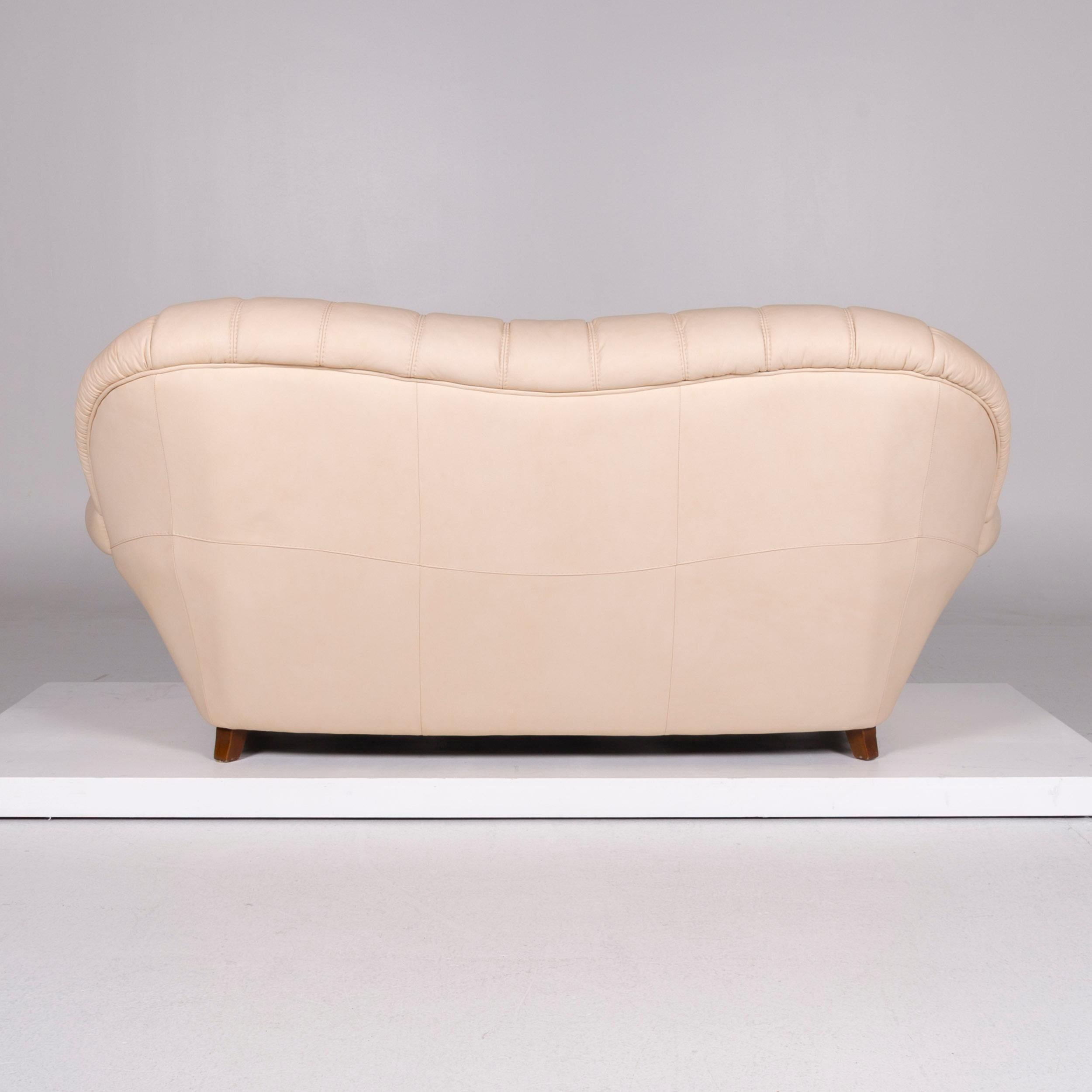 Contemporary Nieri Leather Sofa Cream Three-Seat For Sale