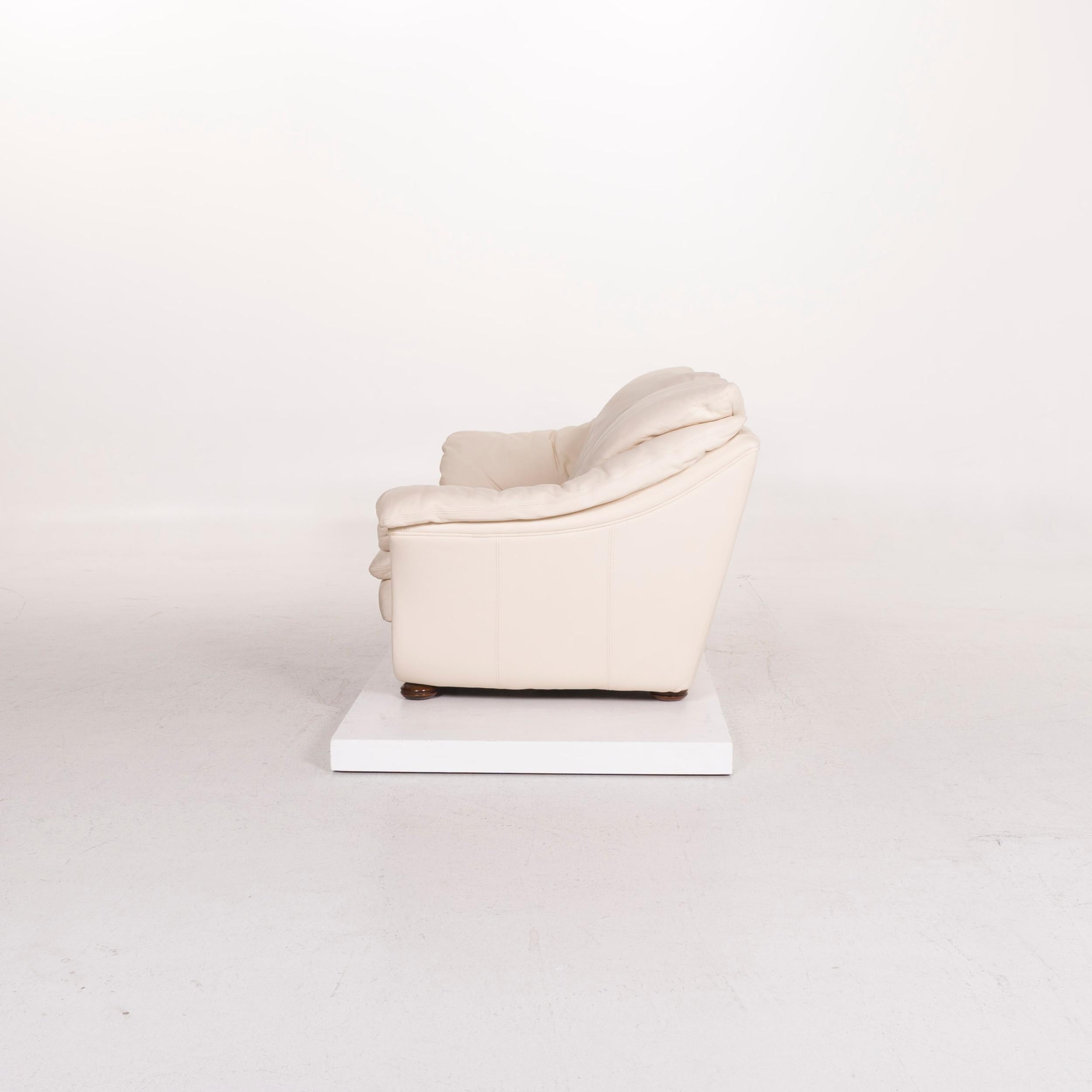 Nieri Leather Sofa Cream Two-Seat For Sale 2