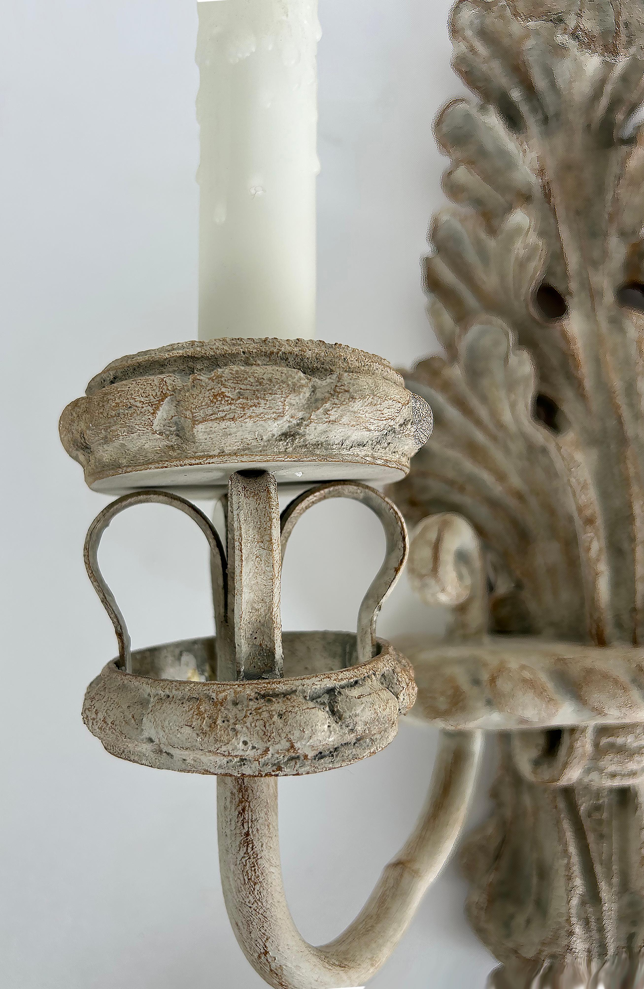 Nierman Weeks Faux Wood Acanthus Leaf Scones for Luminaire. 2 Pairs Available in vendita 1