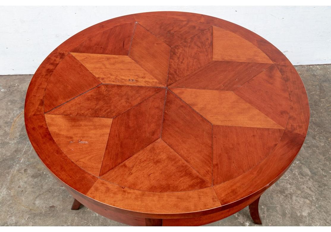 Table d'appoint ronde Niermann Weeks Cherry Starburst Top en vente 2