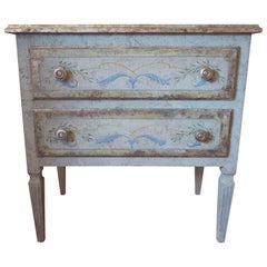 North American Commodes and Chests of Drawers