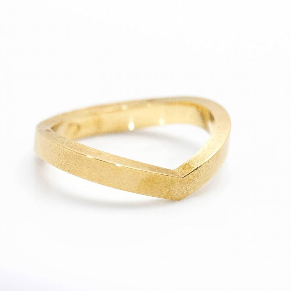 NIESSING PIK Ring in Tinted Gold For Sale 2