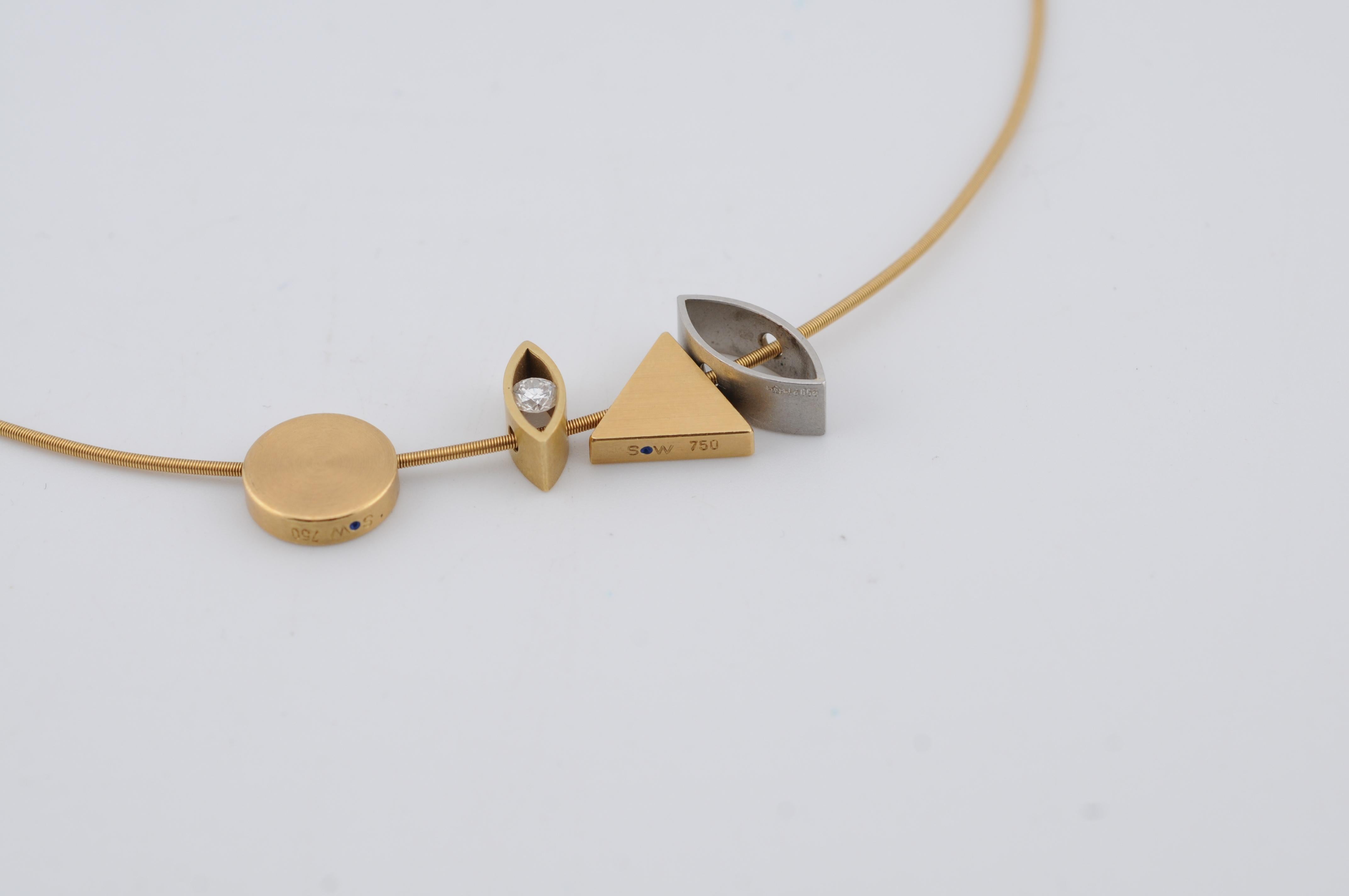 Niessing Wire Necklace 18K with Platinum Pendant Set 4 Interchangeable Pendant In Good Condition For Sale In Berlin, BE