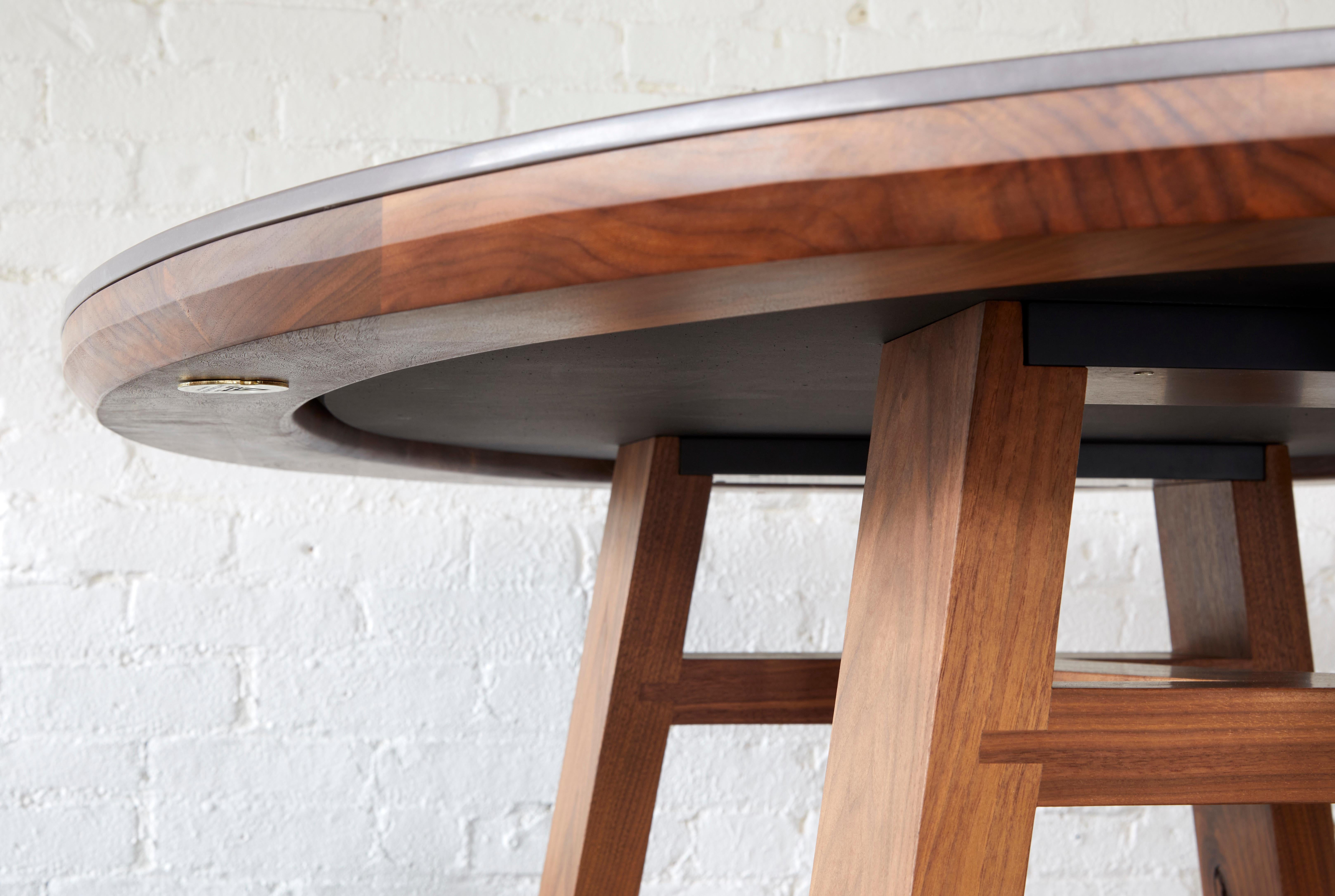Table de salle à manger ovale Nieves par Autonomous Furniture en vente 6