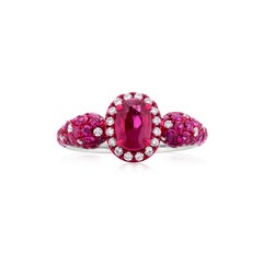 Nigaam 1.7Cts. Bague Halo Crimson taille 7 en or blanc 18 carats avec rubis et diamants
